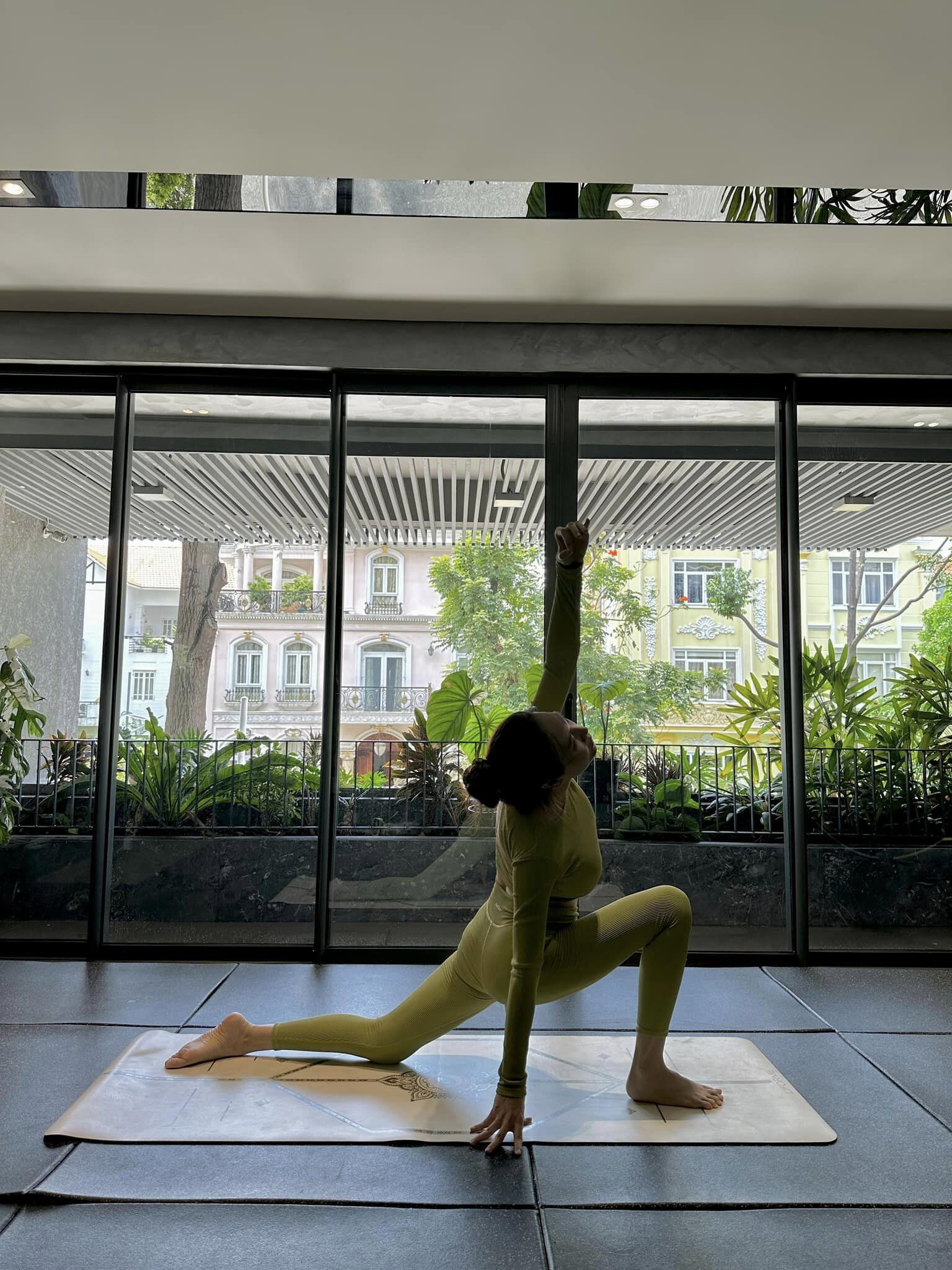 Sao Việt 15/9: Siu Black khóc bên chồng, Lâm Khánh Chi khác lạ - 14