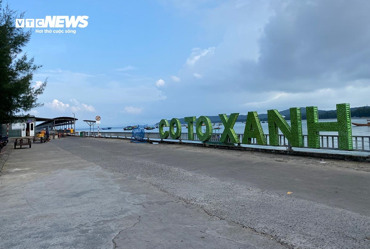 Ngắm biển xanh, cát trắng và vẻ đẹp nguyên sơ ở huyện đảo đẹp bậc nhất Việt Nam - 17