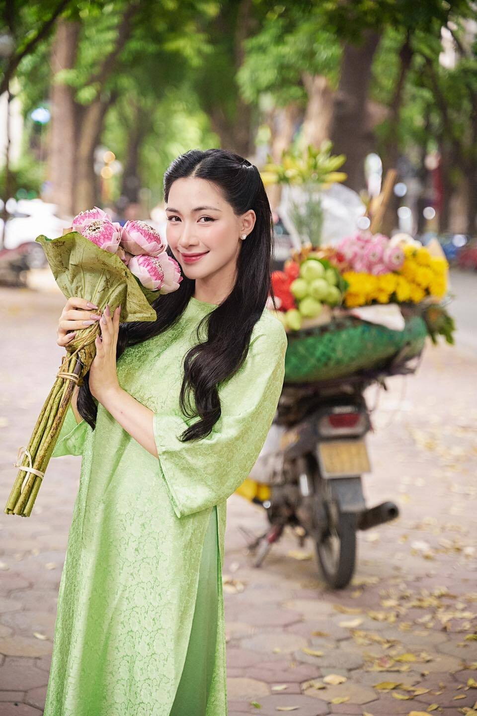 Sao Việt 22/9: Đỗ Thị Hà mong đám cưới, Nhật Kim Anh vui vẻ bên nhà chồng cũ - 8