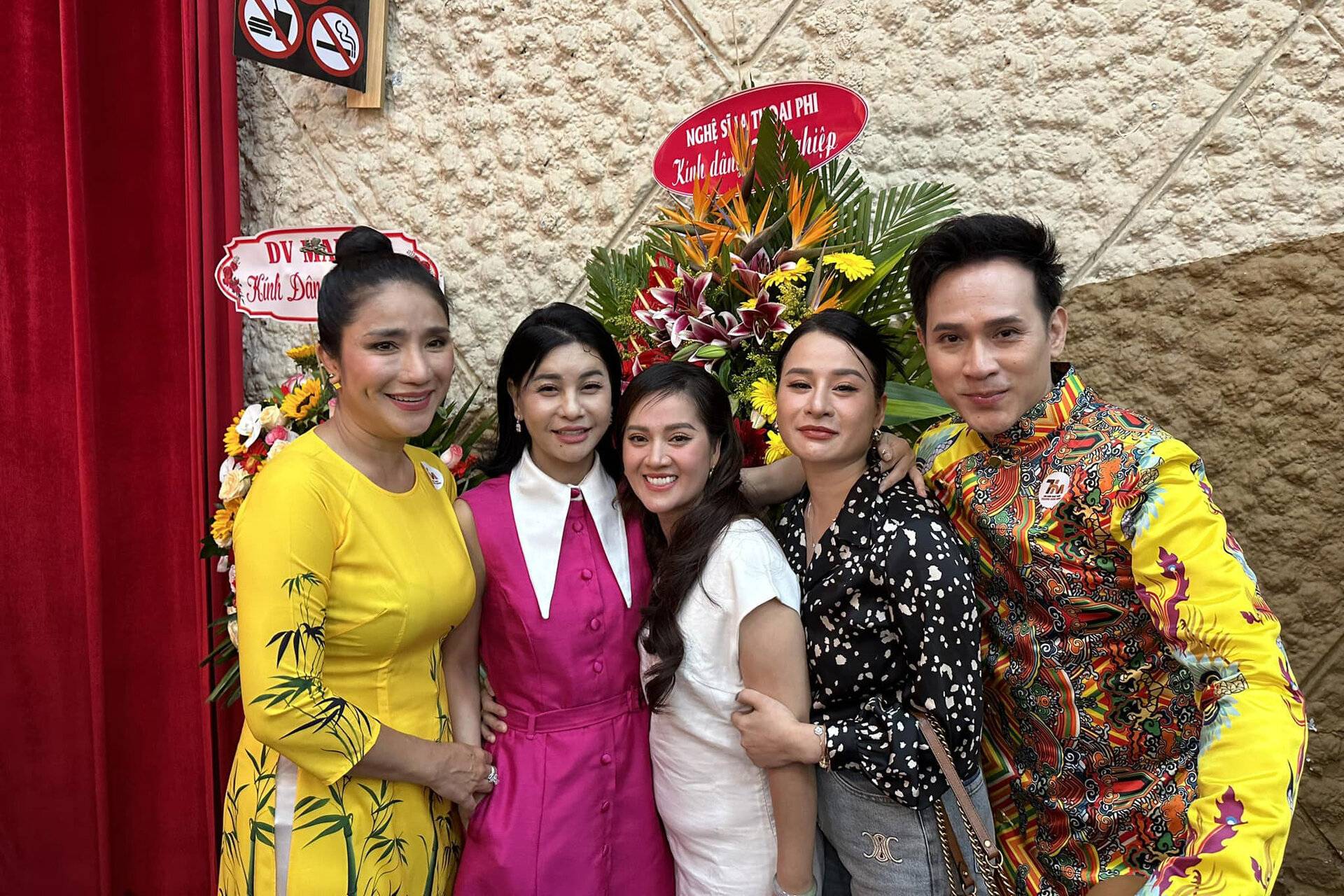 Sao Việt 27/9: Con gái Vũ Linh ngày càng khác, Hoài Lâm gặp cha nuôi Hoài Linh - 2