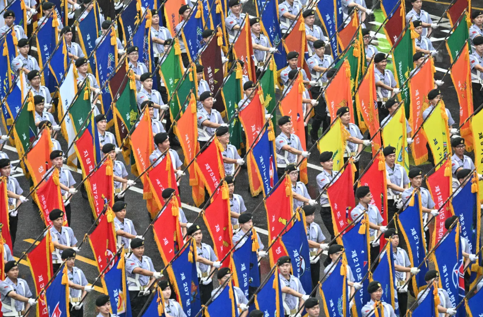 Hình ảnh Hàn Quốc duyệt binh, phô diễn khí tài trên đường phố Seoul - 3