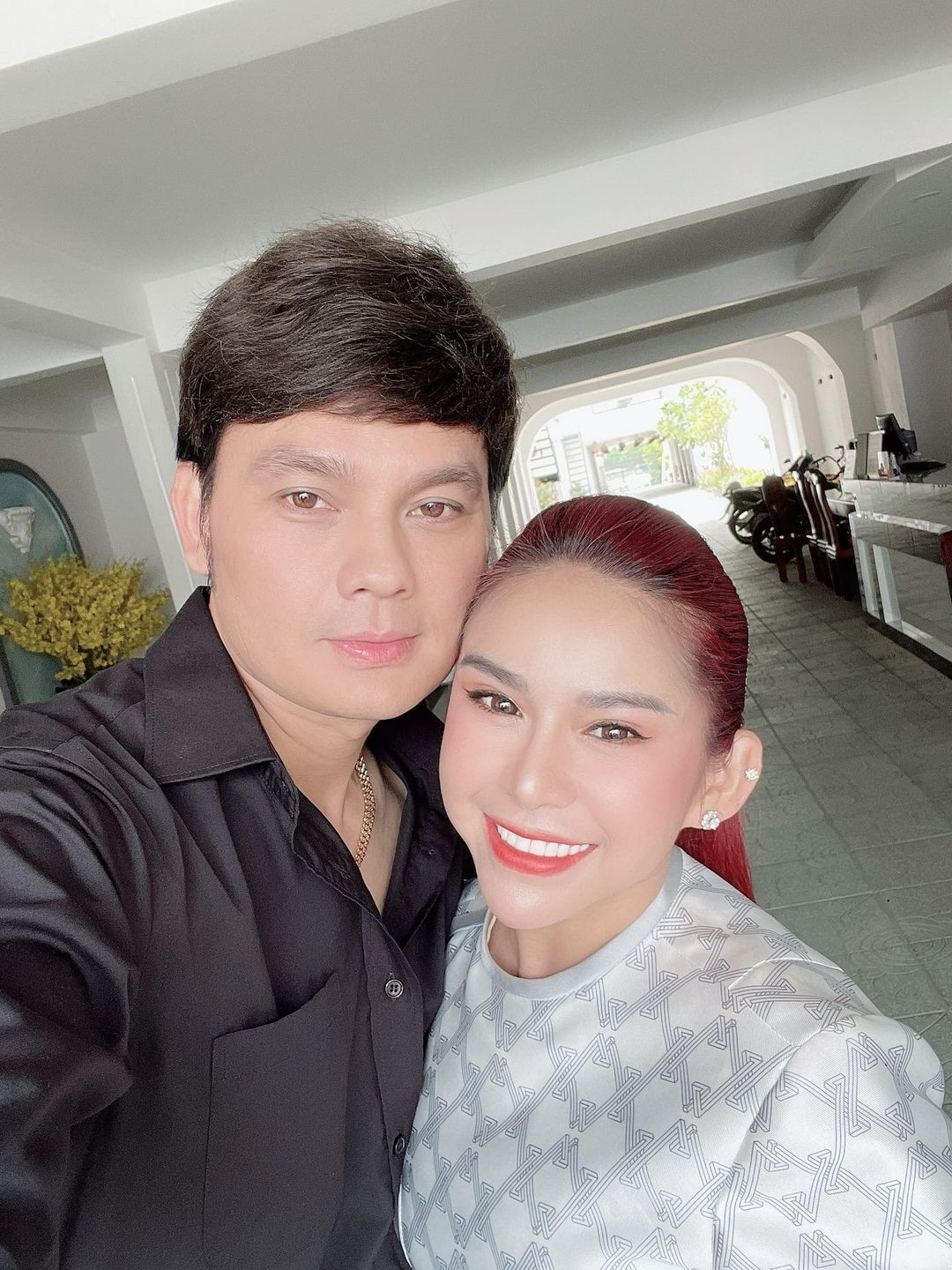 Sao Việt 5/10: Vợ chồng NSND Hồng Vân trẻ trung, khỏe khoắn sau khi giảm cân - 11