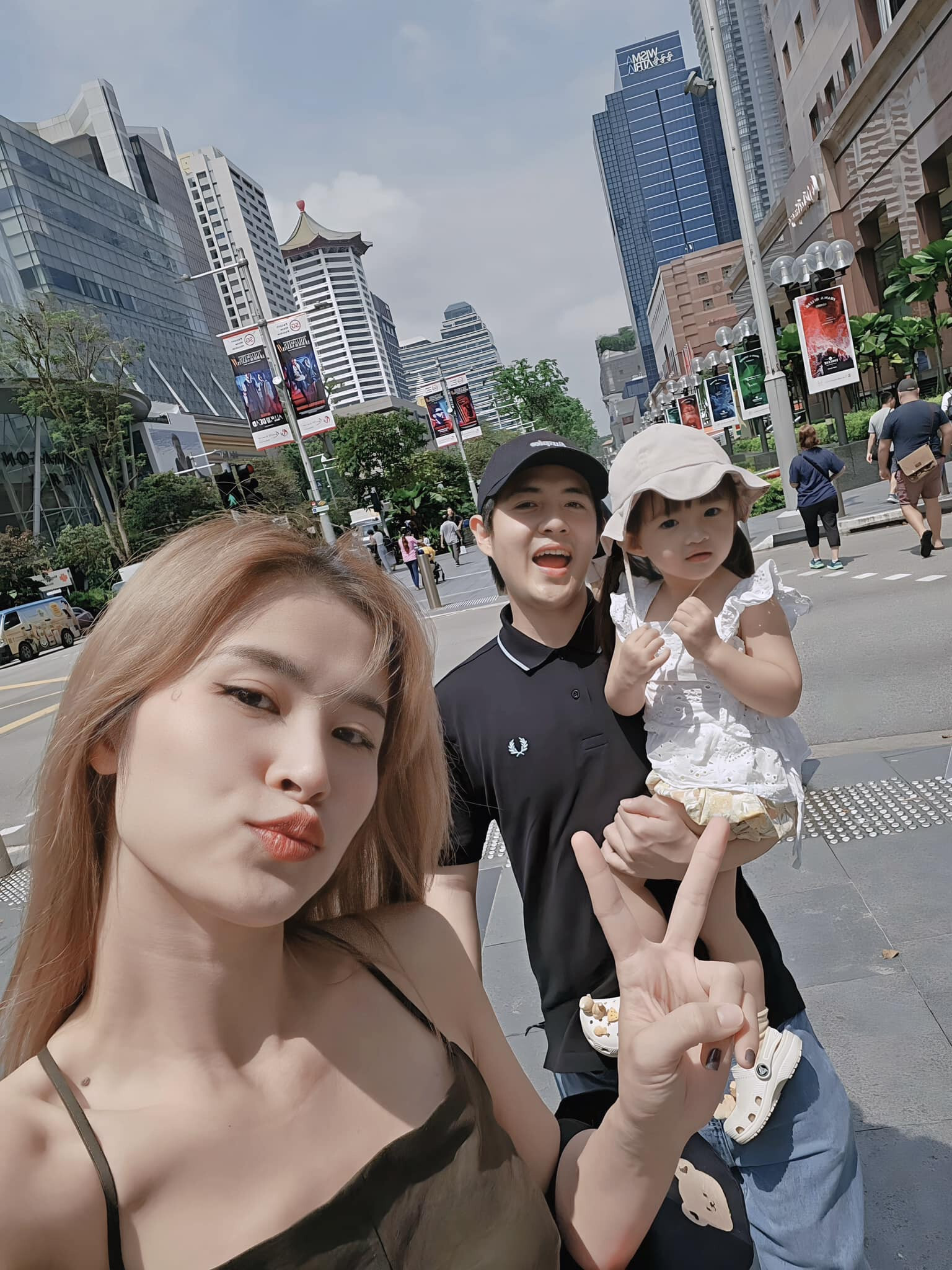 Sao Việt 5/10: Vợ chồng NSND Hồng Vân trẻ trung, khỏe khoắn sau khi giảm cân - 4