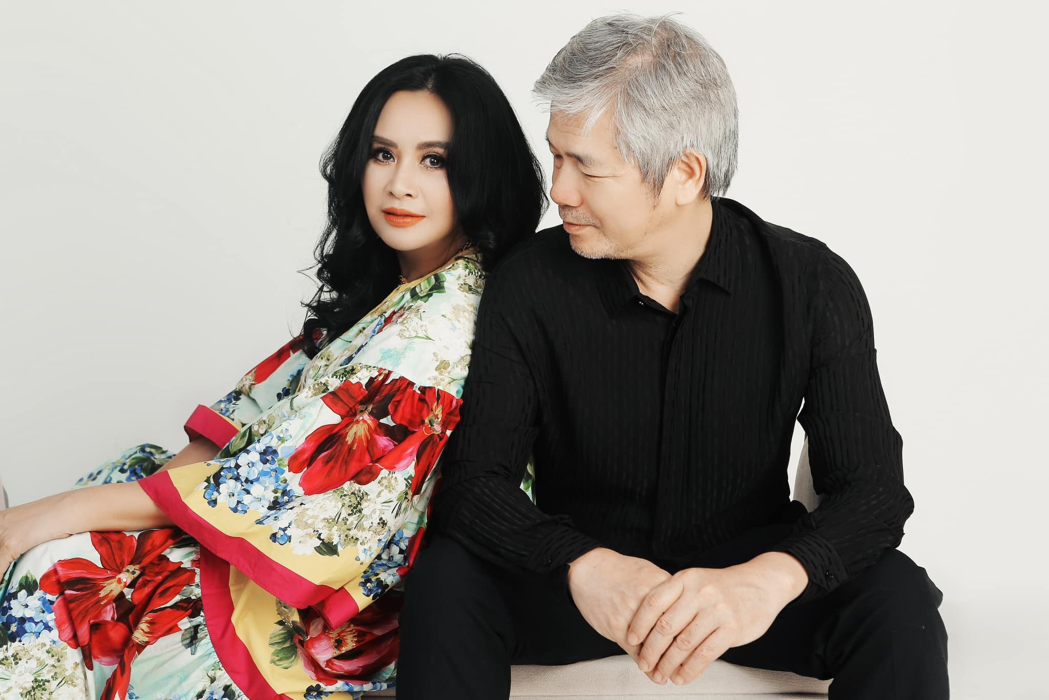 Sao Việt 10/10: Lâm Khánh Chi khác lạ, Thanh Lam trẻ đẹp bên hôn phu - 3