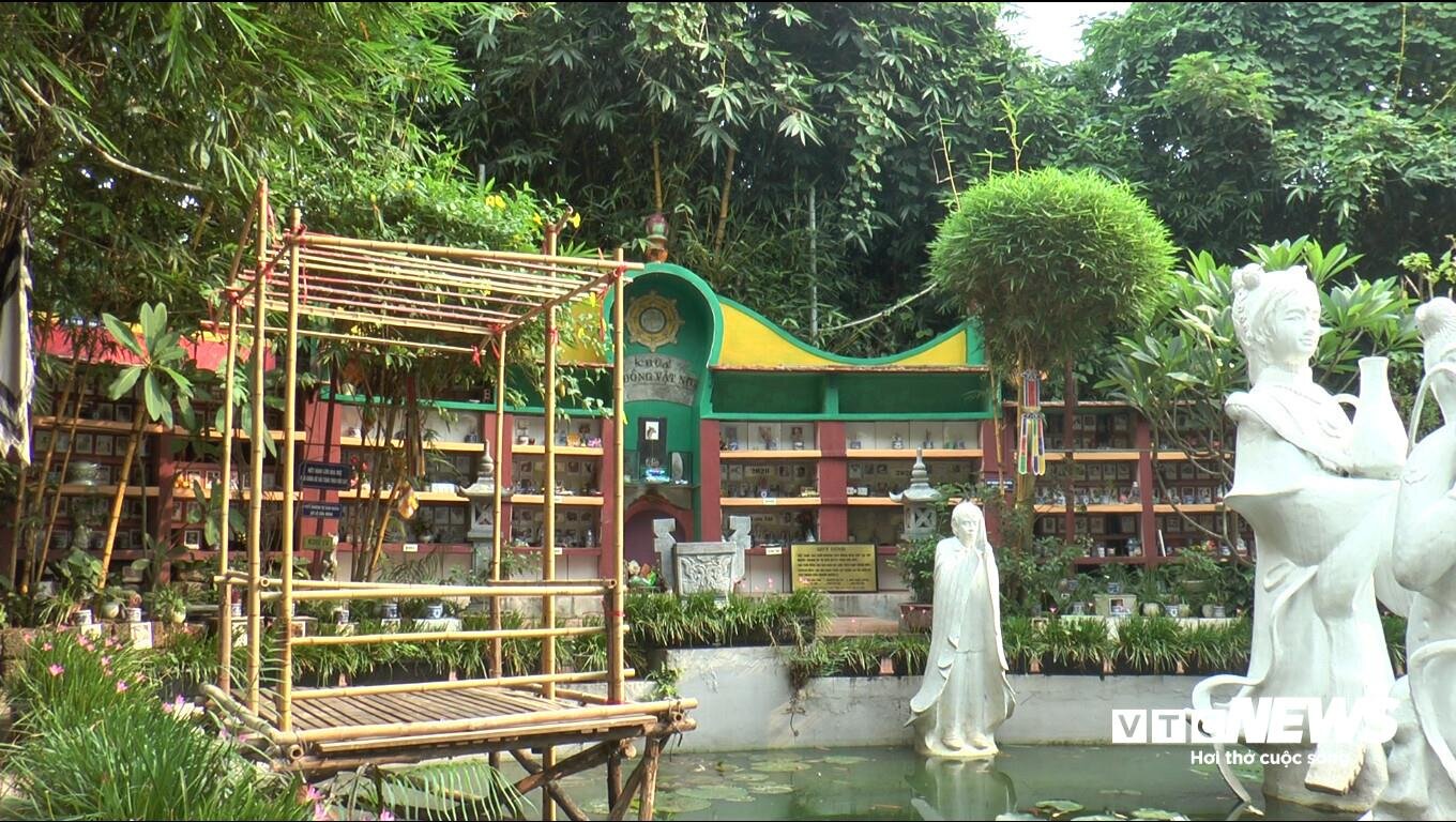 Ông lão 83 tuổi và nghĩa trang thú cưng có một không hai ở Việt Nam - 16