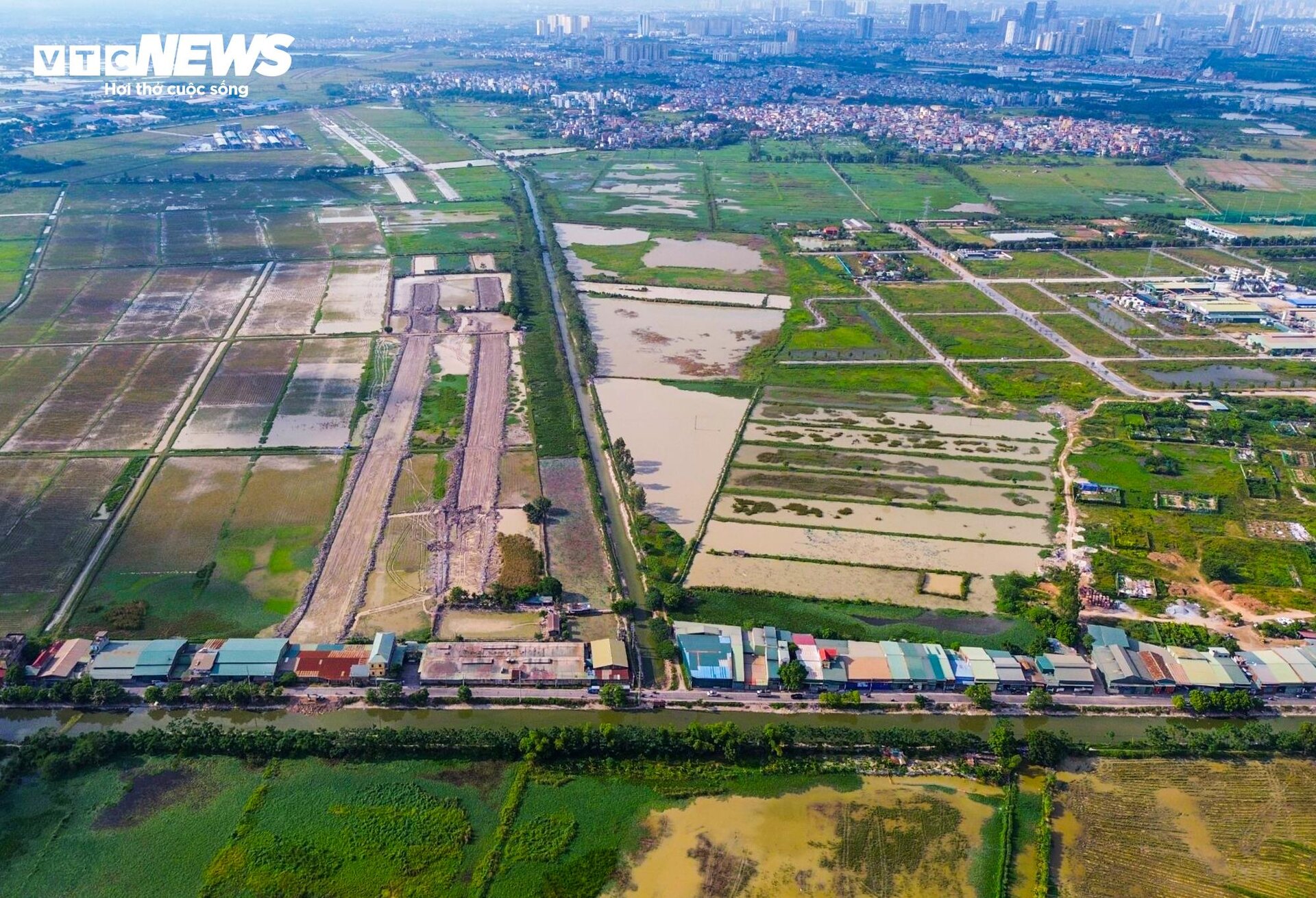Trạm cấp nước bị cư dân Thanh Hà phản đối, chỉ cách nghĩa trang khoảng 500m - 15