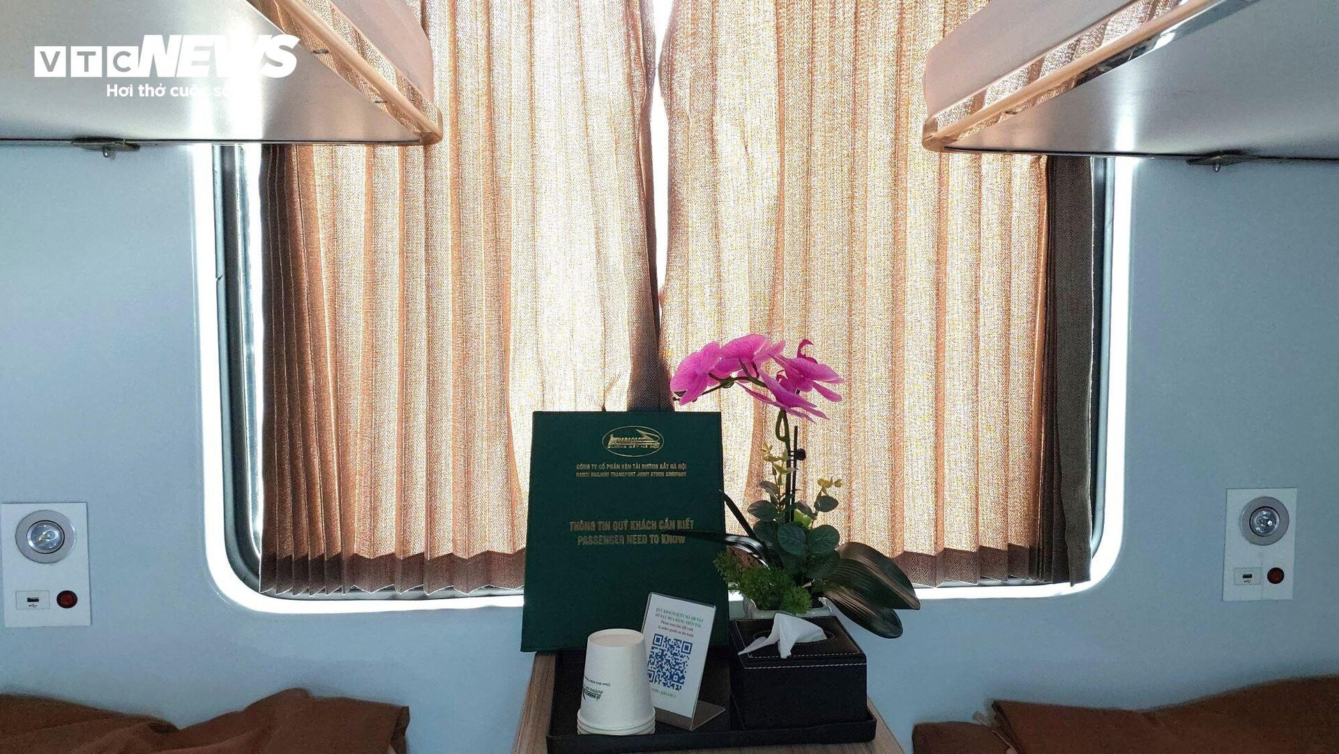 Cận cảnh vẻ sang trọng trên tàu chất lượng cao Hà Nội-Đà Nẵng - 3