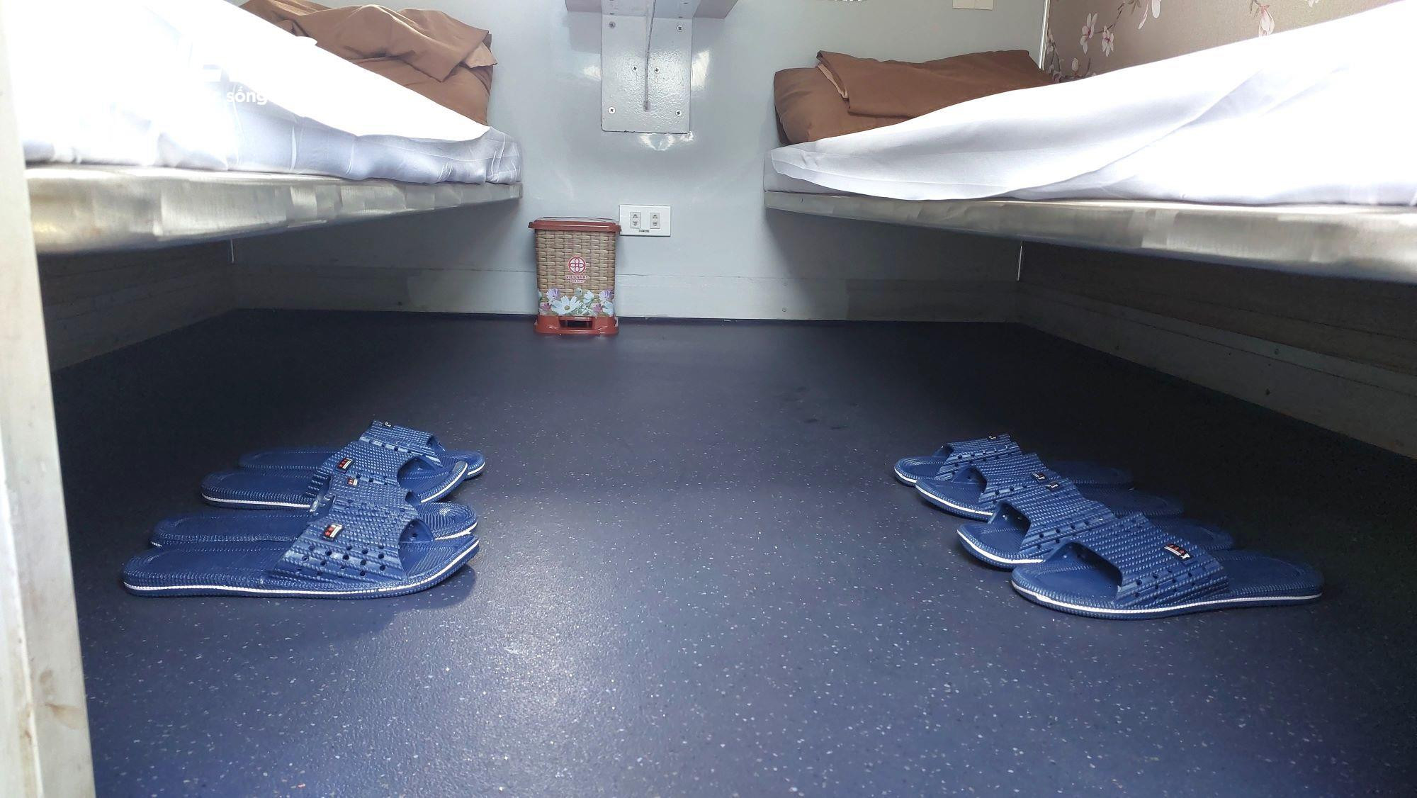 Cận cảnh vẻ sang trọng trên tàu chất lượng cao Hà Nội-Đà Nẵng - 5