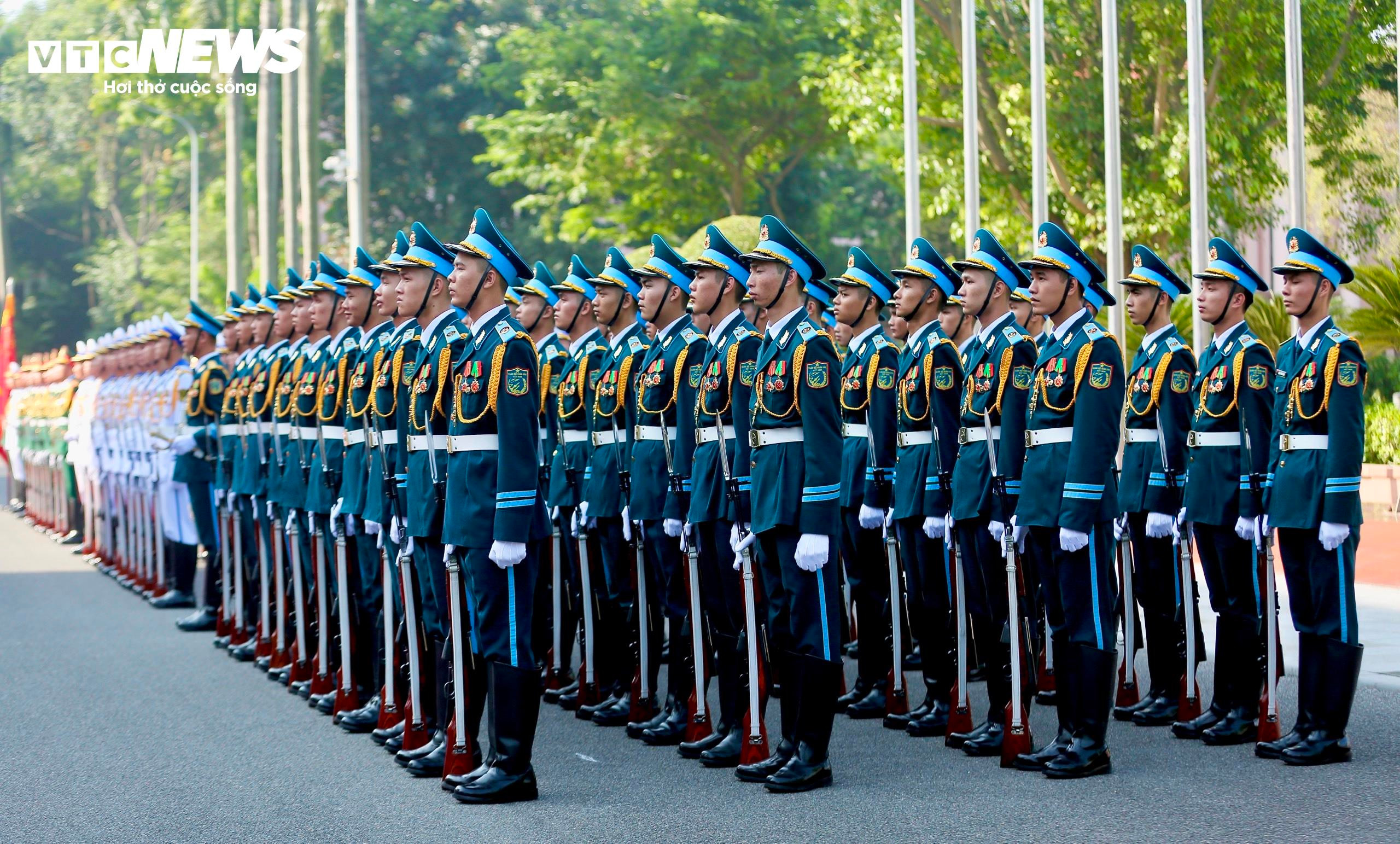 Tổng Tham mưu trưởng Lực lượng vũ trang Cuba thăm Việt Nam - 13