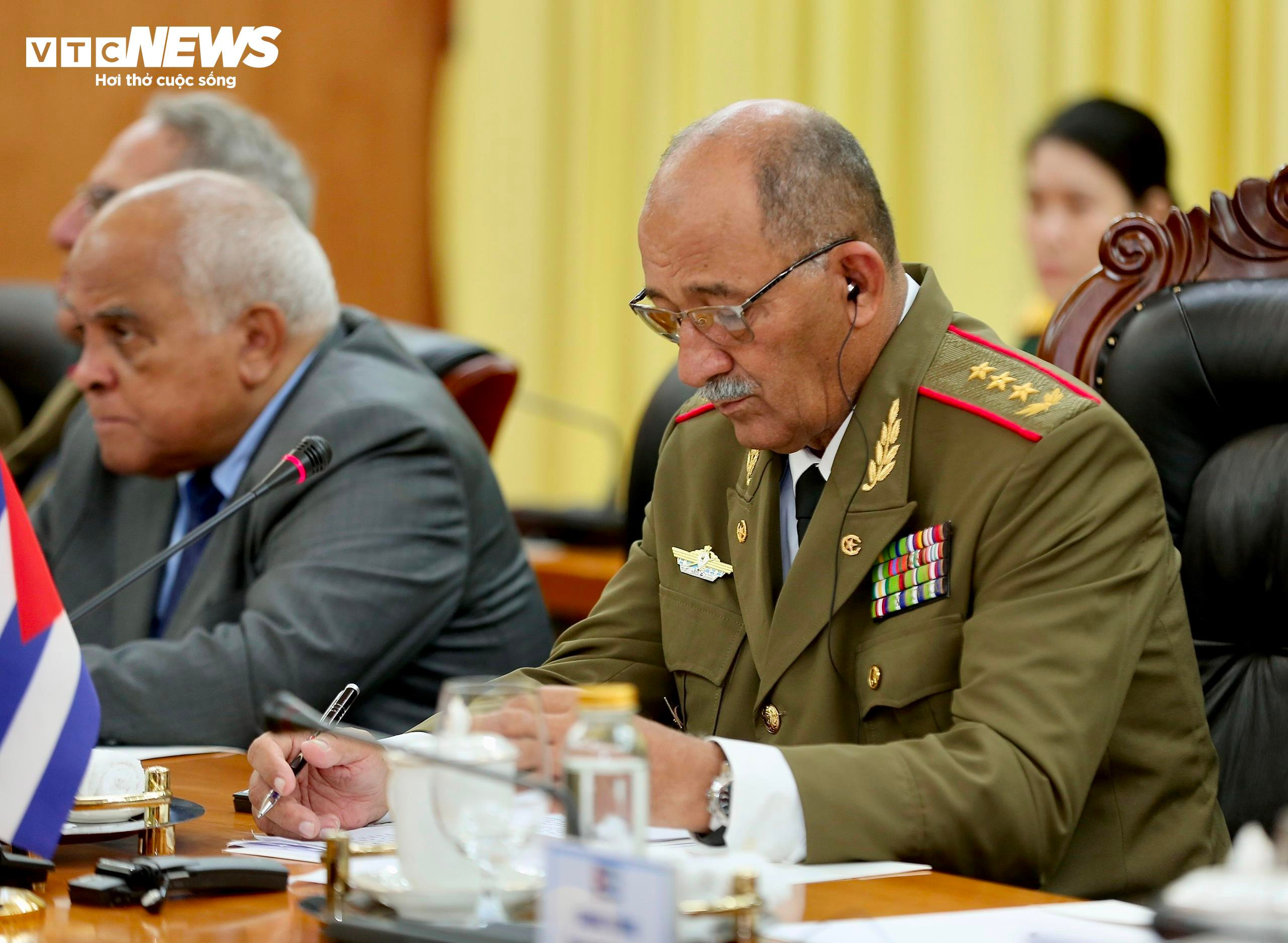 Tổng Tham mưu trưởng Lực lượng vũ trang Cuba thăm Việt Nam - 16