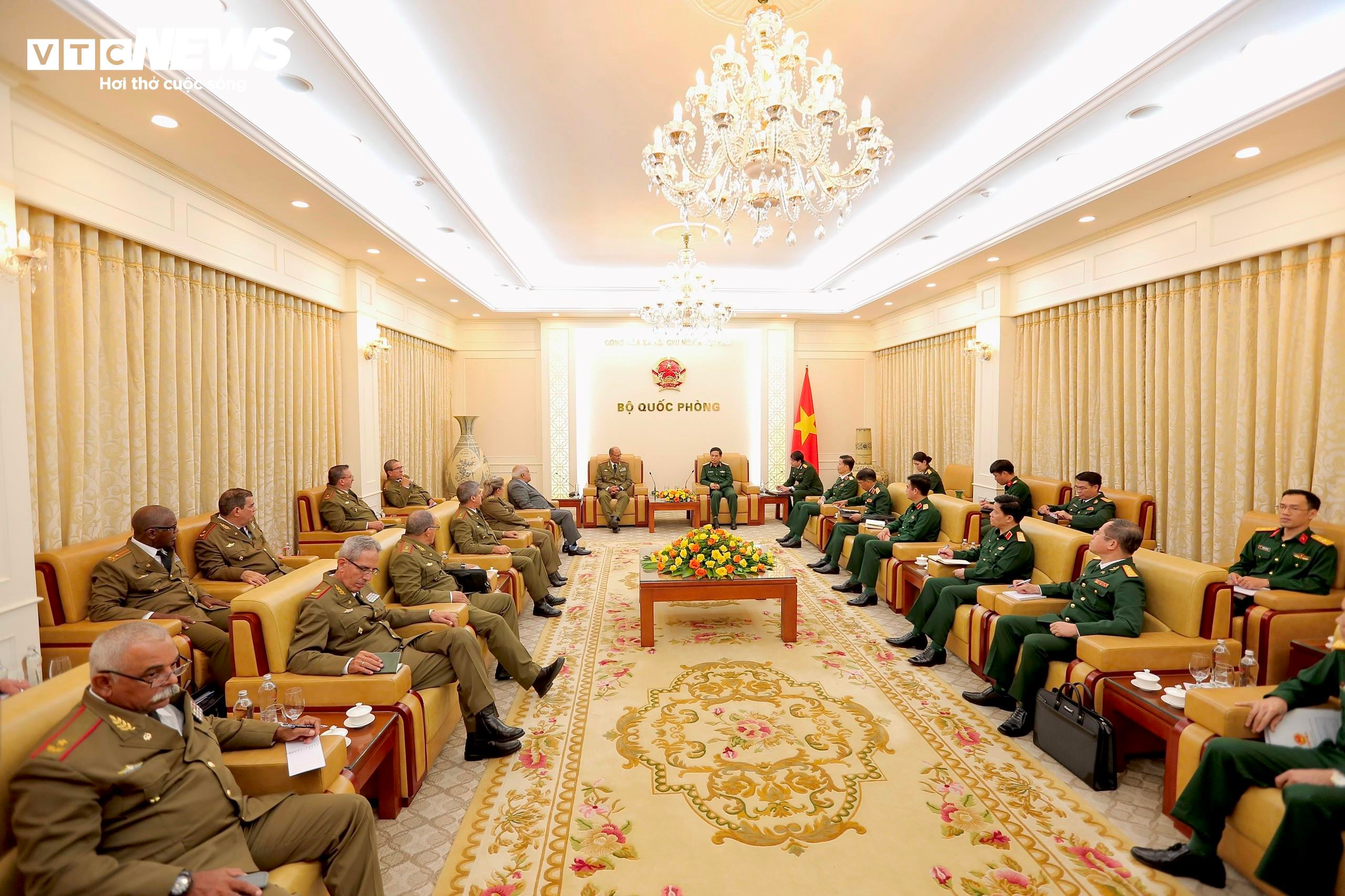 Tổng Tham mưu trưởng Lực lượng vũ trang Cuba thăm Việt Nam - 18