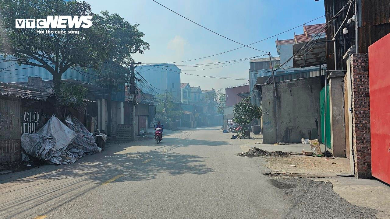 Làng tái chế nhôm ngày đêm mịt mờ khói bụi, mỗi người dân 'cõng' 33 tấn xỉ thải - 11