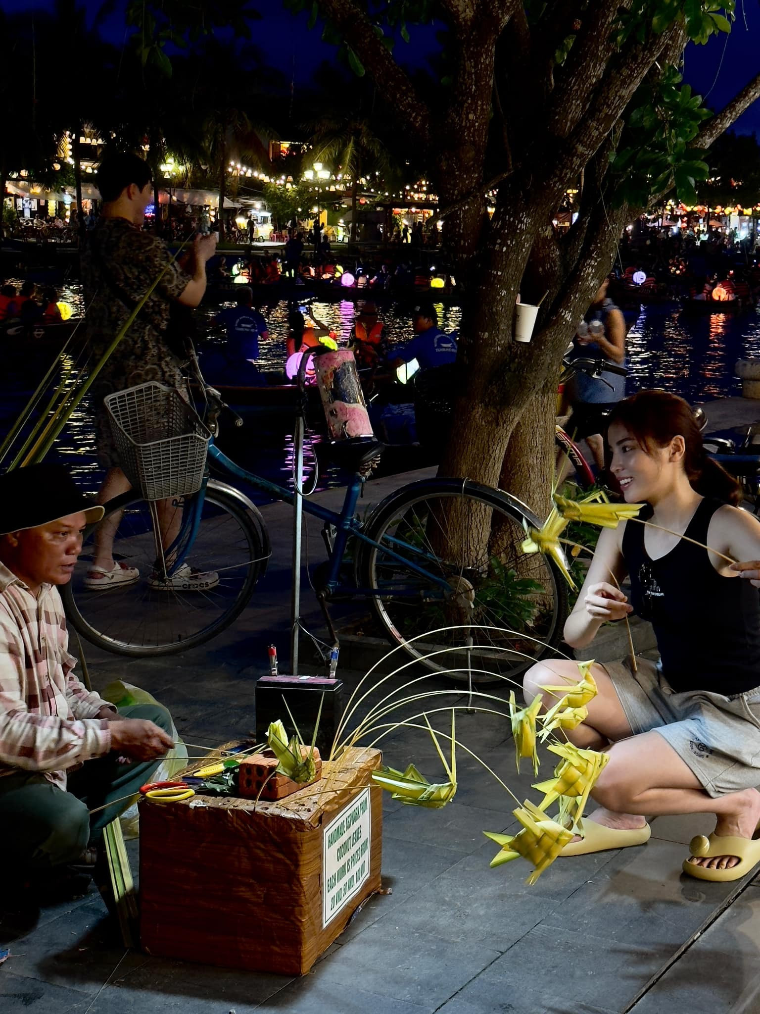 Sao Việt 30/10: Cường Đô La 'một nách 2 con', Đan Trường thân thiết bên vợ cũ - 9