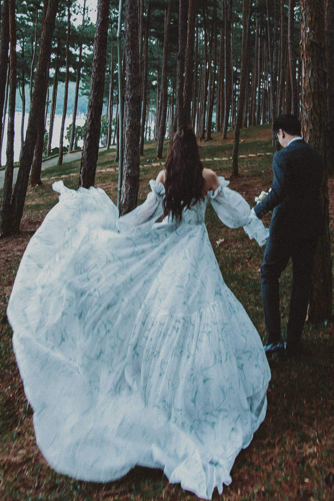 Sao Việt 30/10: Cường Đô La 'một nách 2 con', Đan Trường thân thiết bên vợ cũ - 4