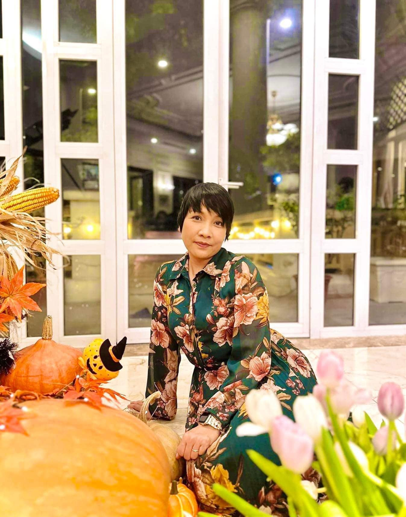 Sao Việt 30/10: Cường Đô La 'một nách 2 con', Đan Trường thân thiết bên vợ cũ - 5