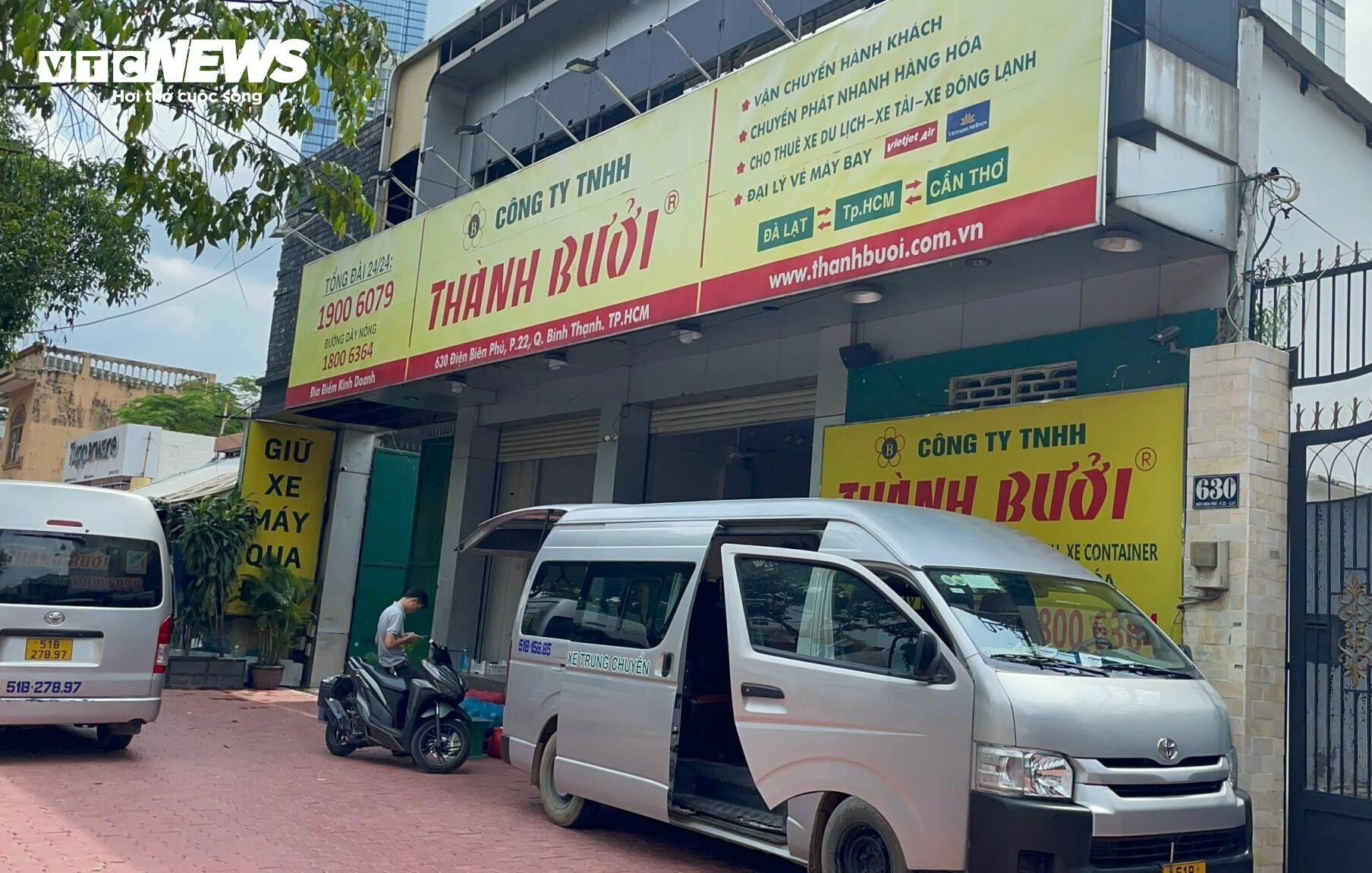 Các chi nhánh xe Thành Bưởi ở TP.HCM đóng cửa, trụ sở chính vắng vẻ - 9