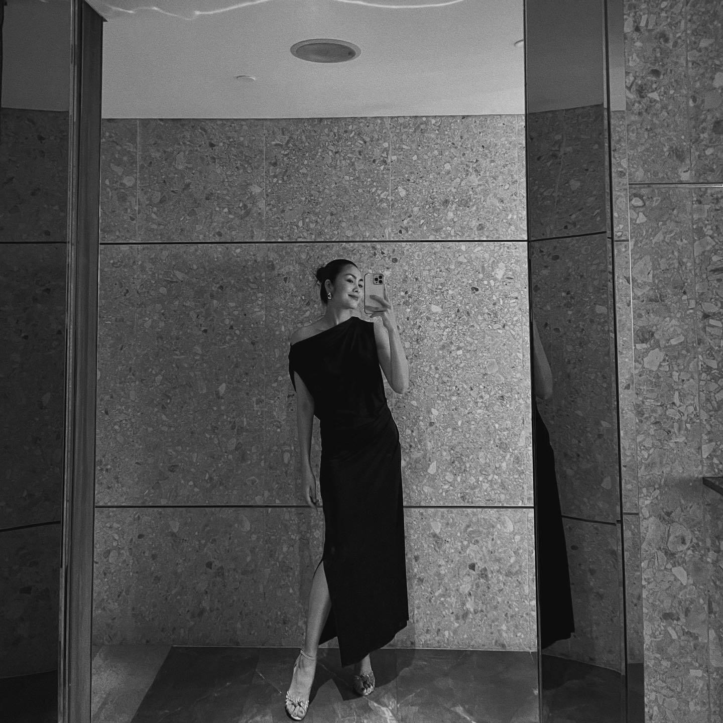 Sao Việt 31/10: Dàn sao 'Chàng trai năm ấy' hội ngộ, Như Quỳnh trẻ đẹp tuổi 53 - 10