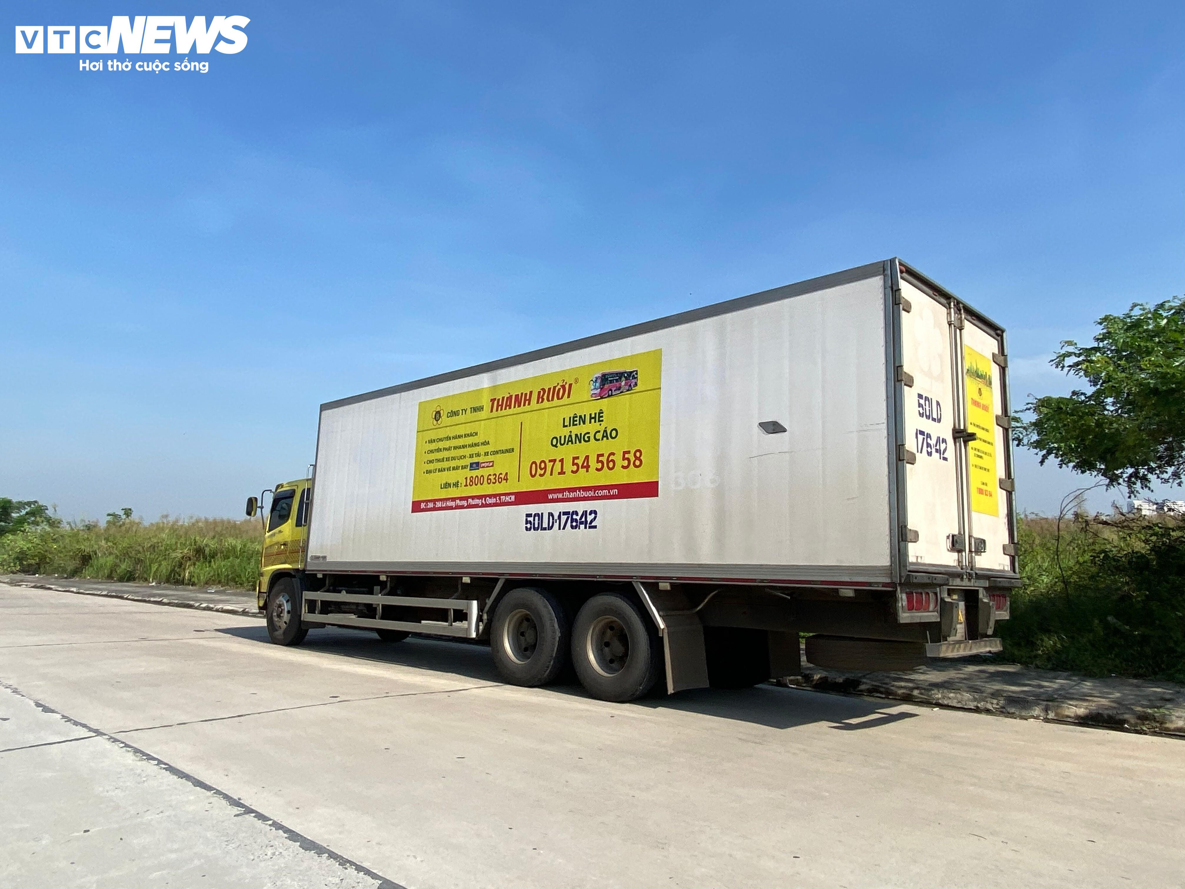 Cận cảnh bãi đỗ xe 10.000 m2 của Thành Bưởi vừa bị đề nghị cung cấp pháp lý - 3