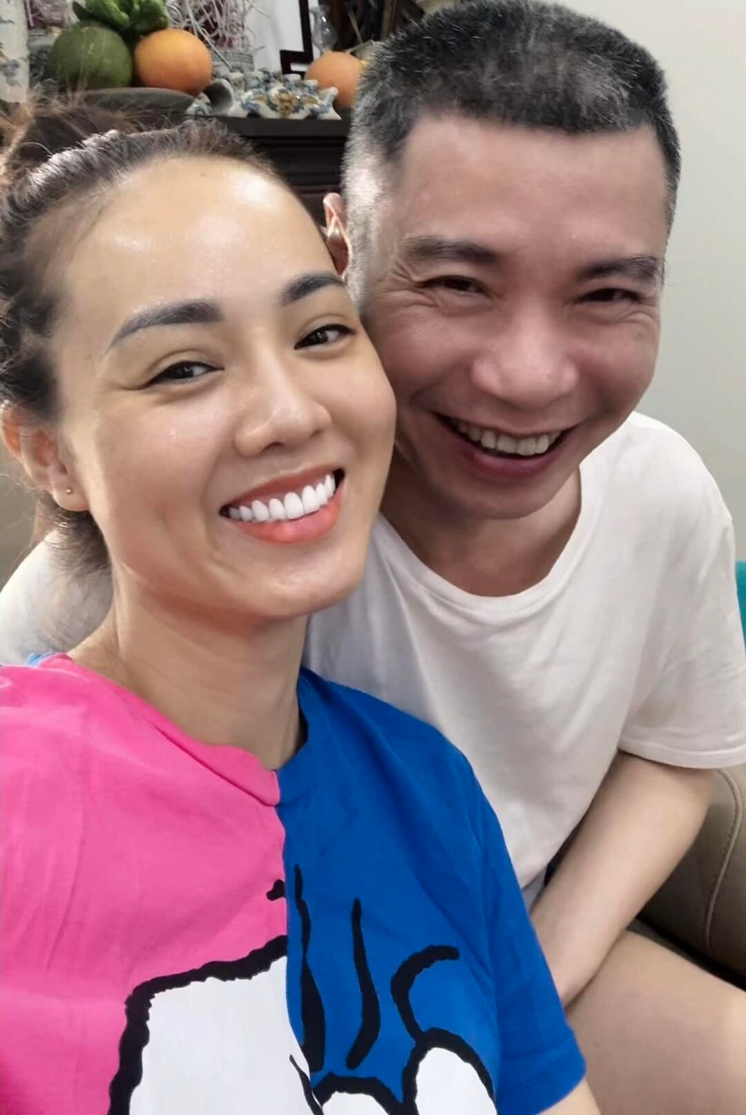 Sao Việt 2/11: Minh Hằng khoe bụng thon gọn, cháu gái Vũ Linh tình tứ bên chồng - 12