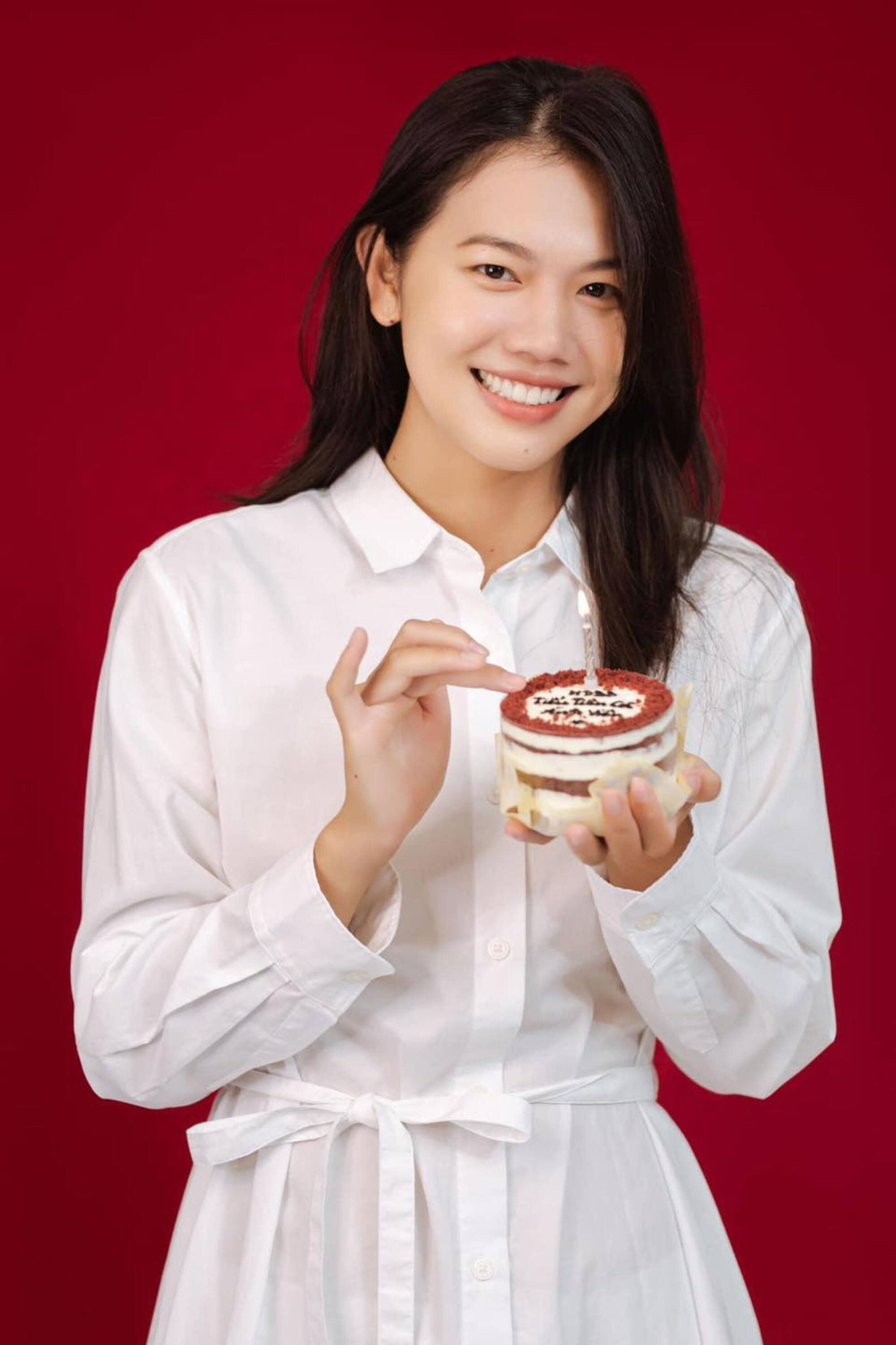 Nhan sắc thăng hạng ở tuổi 27 của 'tiểu tiên cá' Ánh Viên sau khi giải nghệ - 4