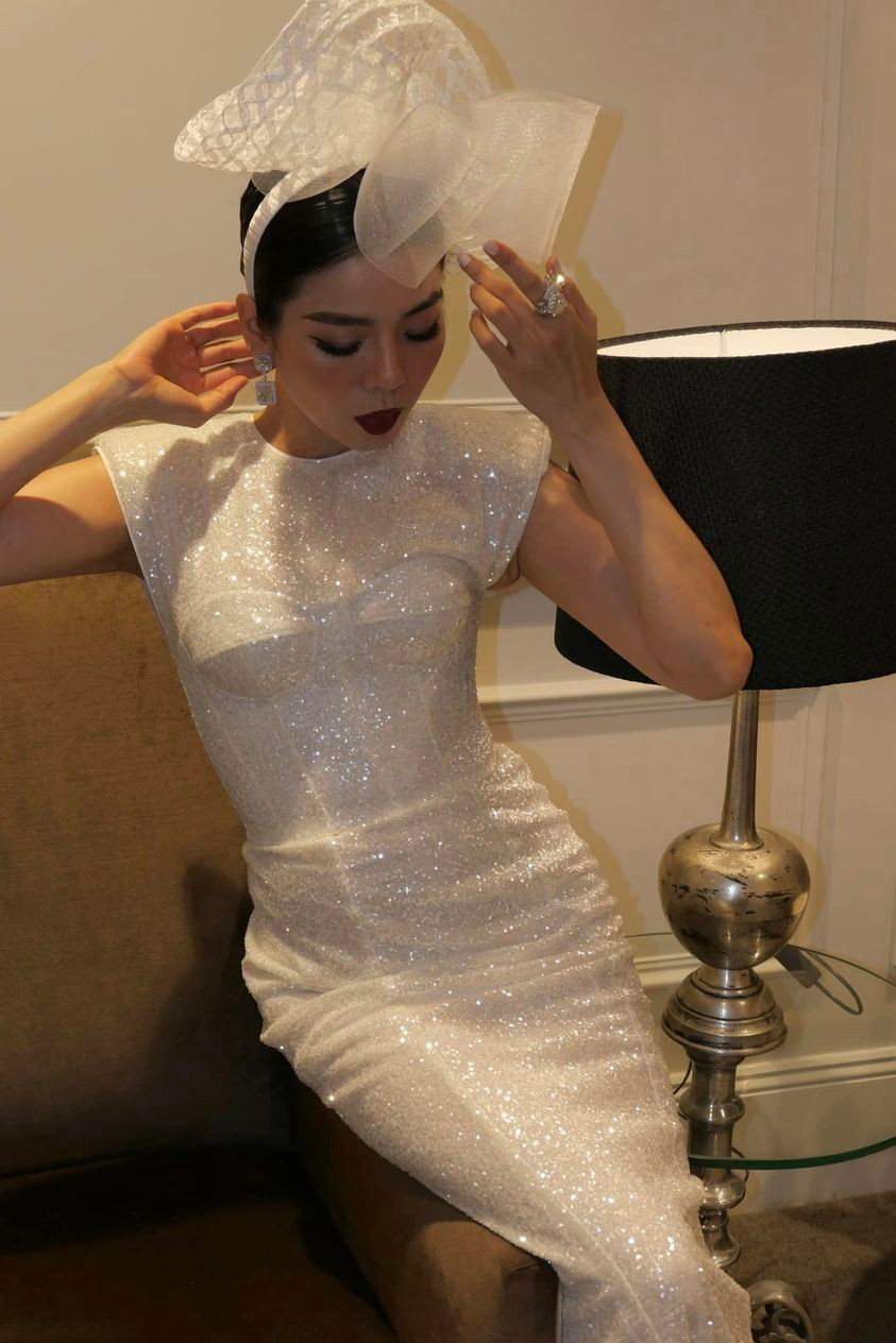 Sao Việt 11/11: Hồng Đào tươi trẻ ở tuổi 61, Đỗ Mỹ Linh thăng hạng sau sinh - 7