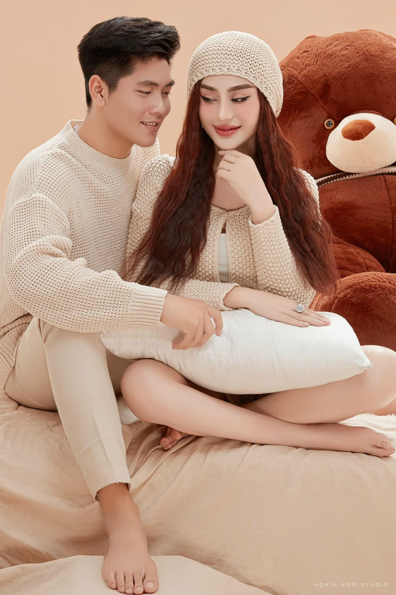 Sao Việt 13/11: Cháu gái Vũ Linh tươi tắn bên mẹ, Lâm Khánh Chi khoe 'tình mới' - 4