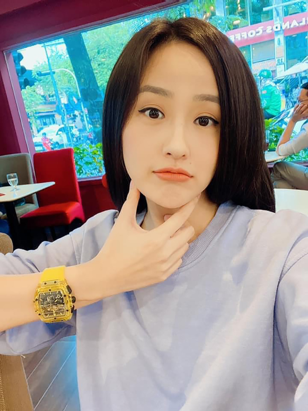 Sao Việt 18/11: Nam Em khoe bạn trai, Hoà Minzy tự tin làm mẹ giỏi - 6