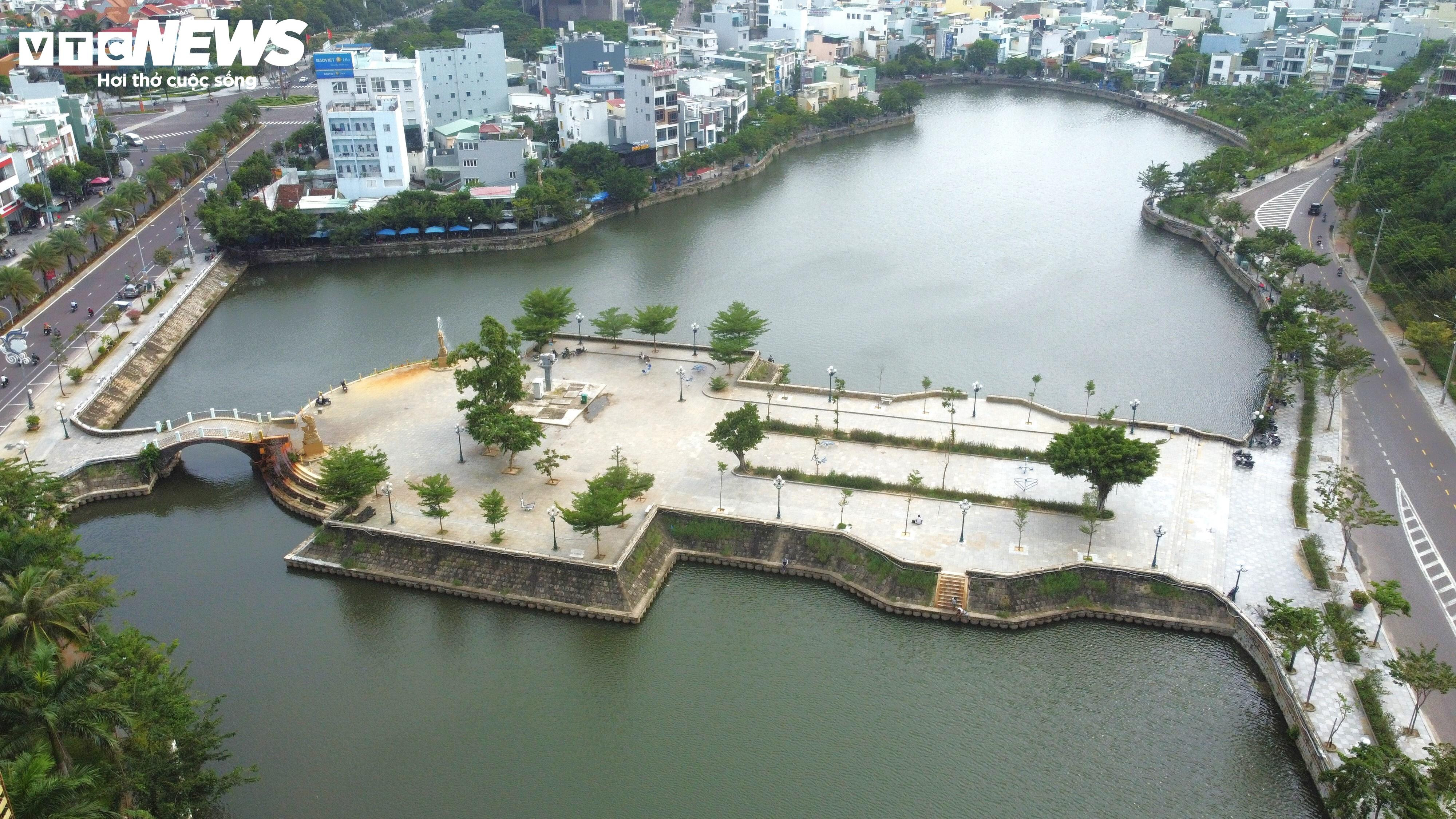 'Bẫy tử thần' trong khuôn viên hồ sinh thái Bàu Sen tại Bình Định - 16