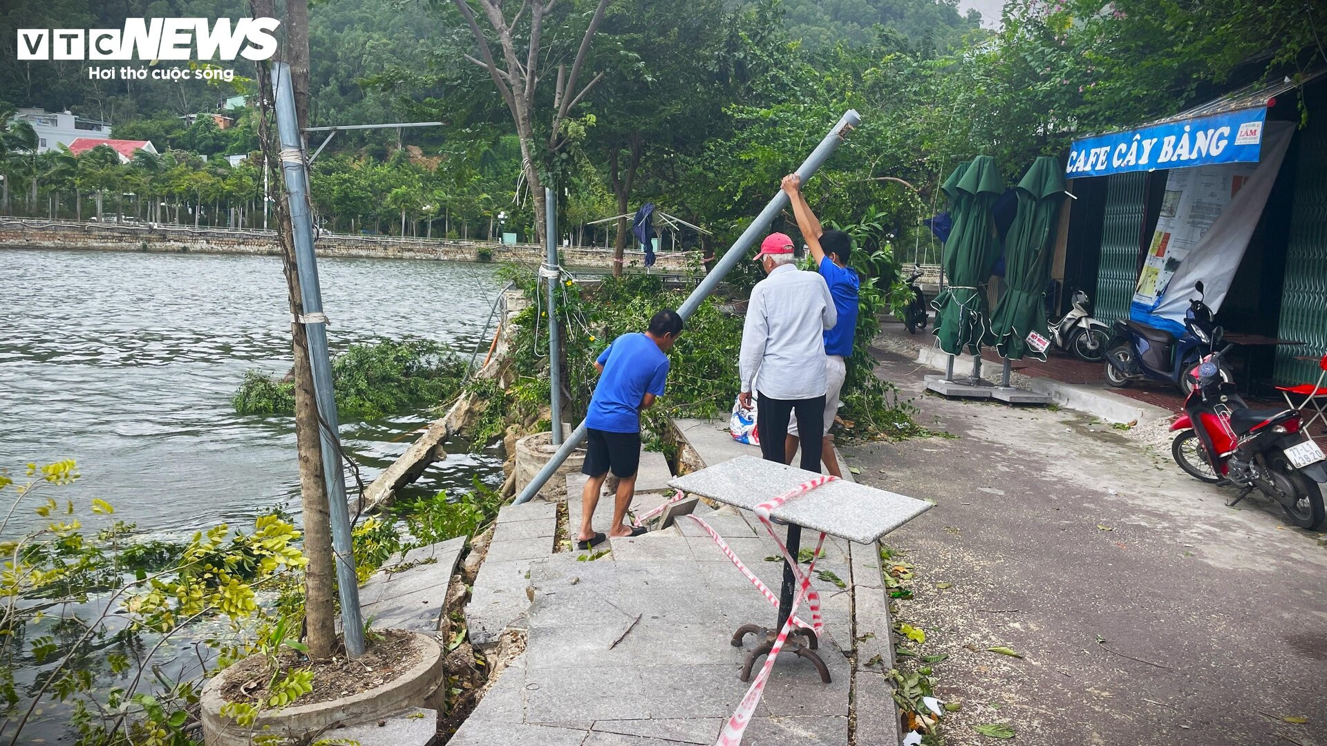 'Bẫy tử thần' trong khuôn viên hồ sinh thái Bàu Sen tại Bình Định - 6