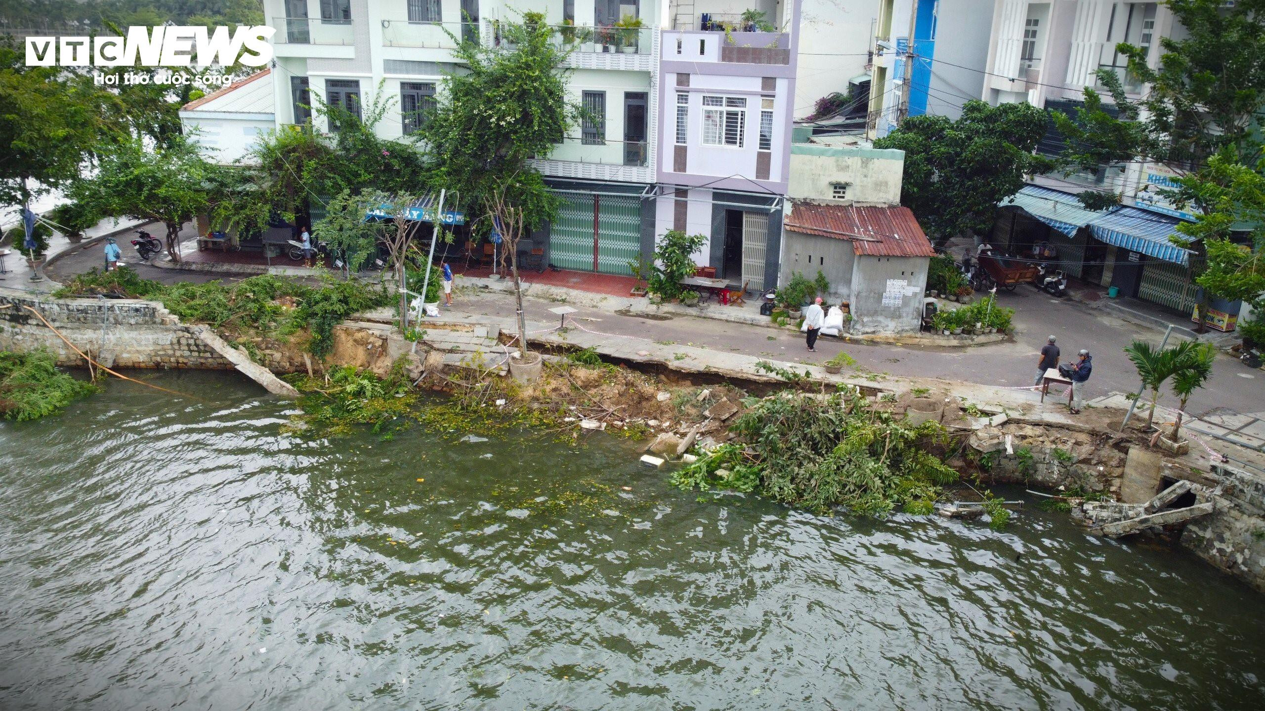 'Bẫy tử thần' trong khuôn viên hồ sinh thái Bàu Sen tại Bình Định - 4