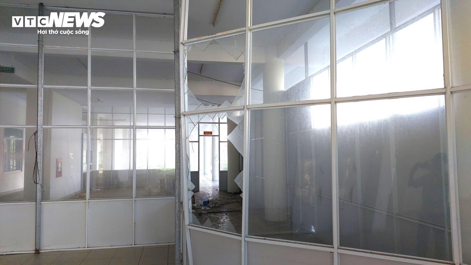 Ký túc xá đầu tư 700 tỷ đồng bỏ hoang ở Đà Nẵng - 6