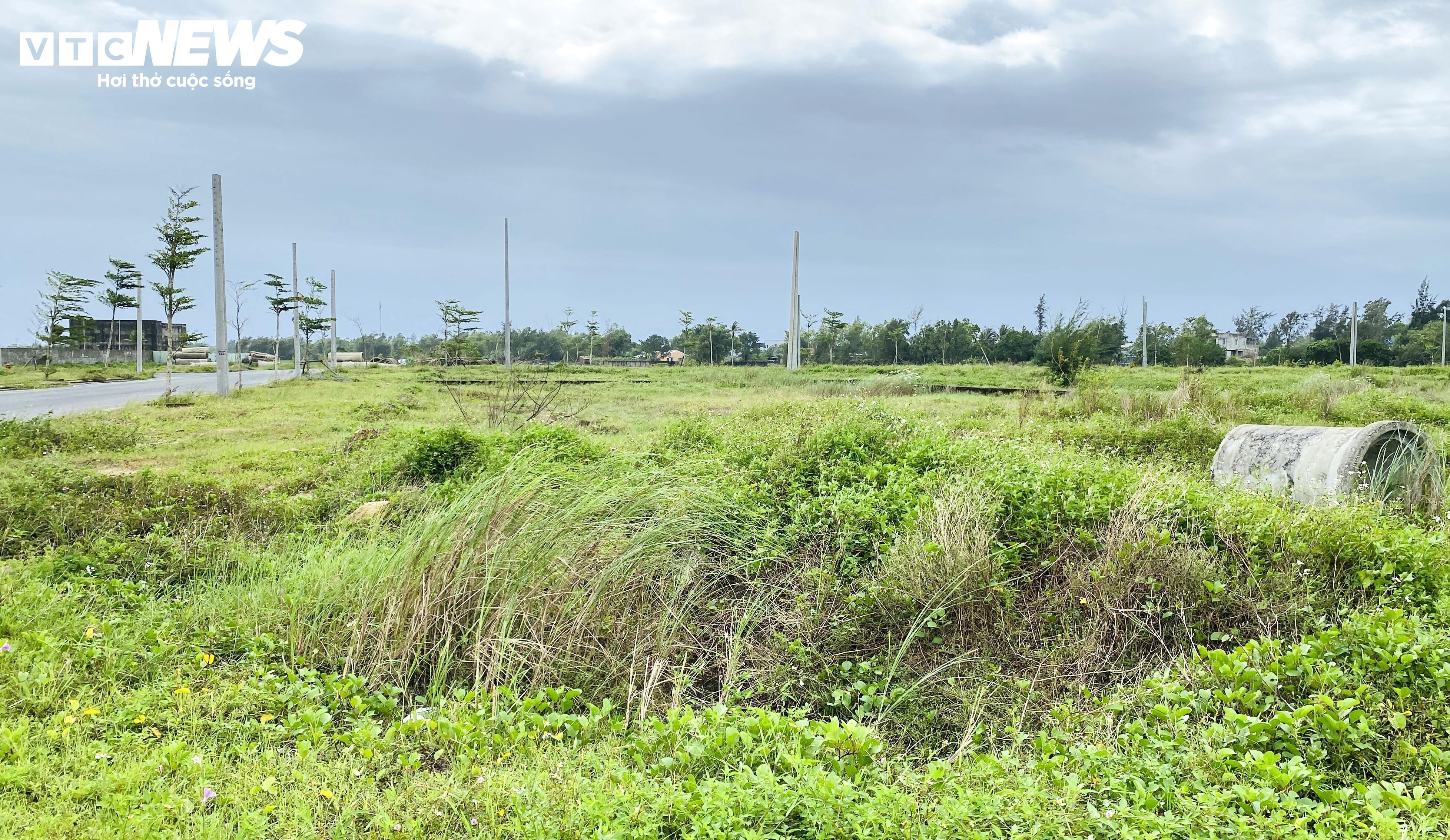 Cận cảnh 88 lô biệt thự được giám đốc 'hô biến' thành 233 lô đất ở - 2