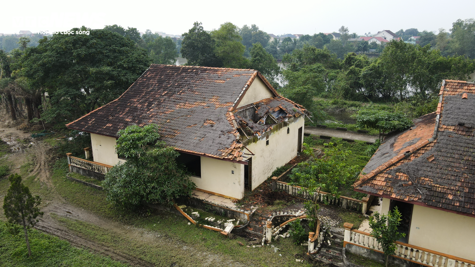Khu du lịch ‘ma’ bị bỏ hoang suốt 8 năm ở Hà Tĩnh - 5