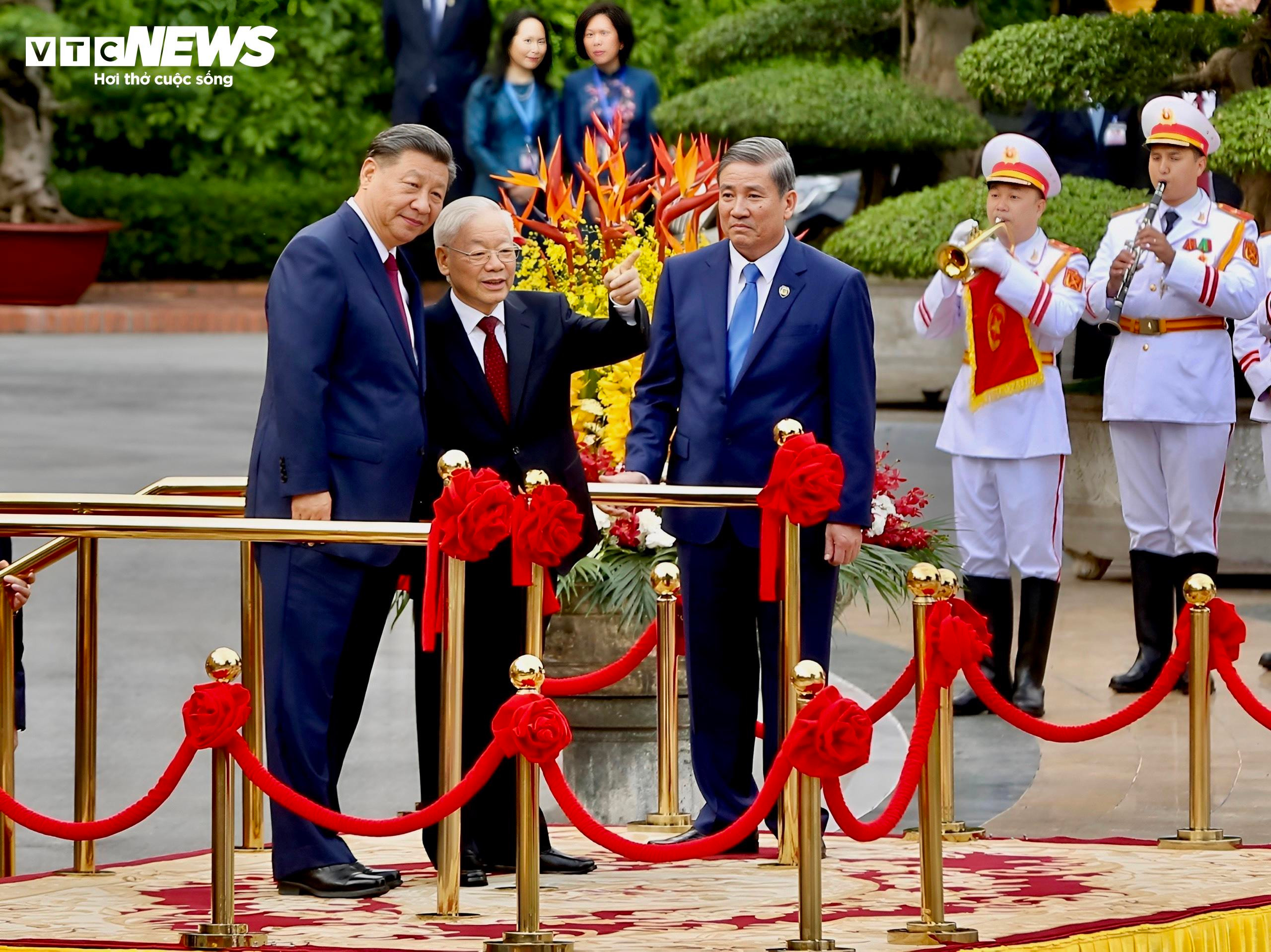 Bắn 21 loạt đại bác chào mừng Tổng Bí thư, Chủ tịch Trung Quốc Tập Cận Bình - 2