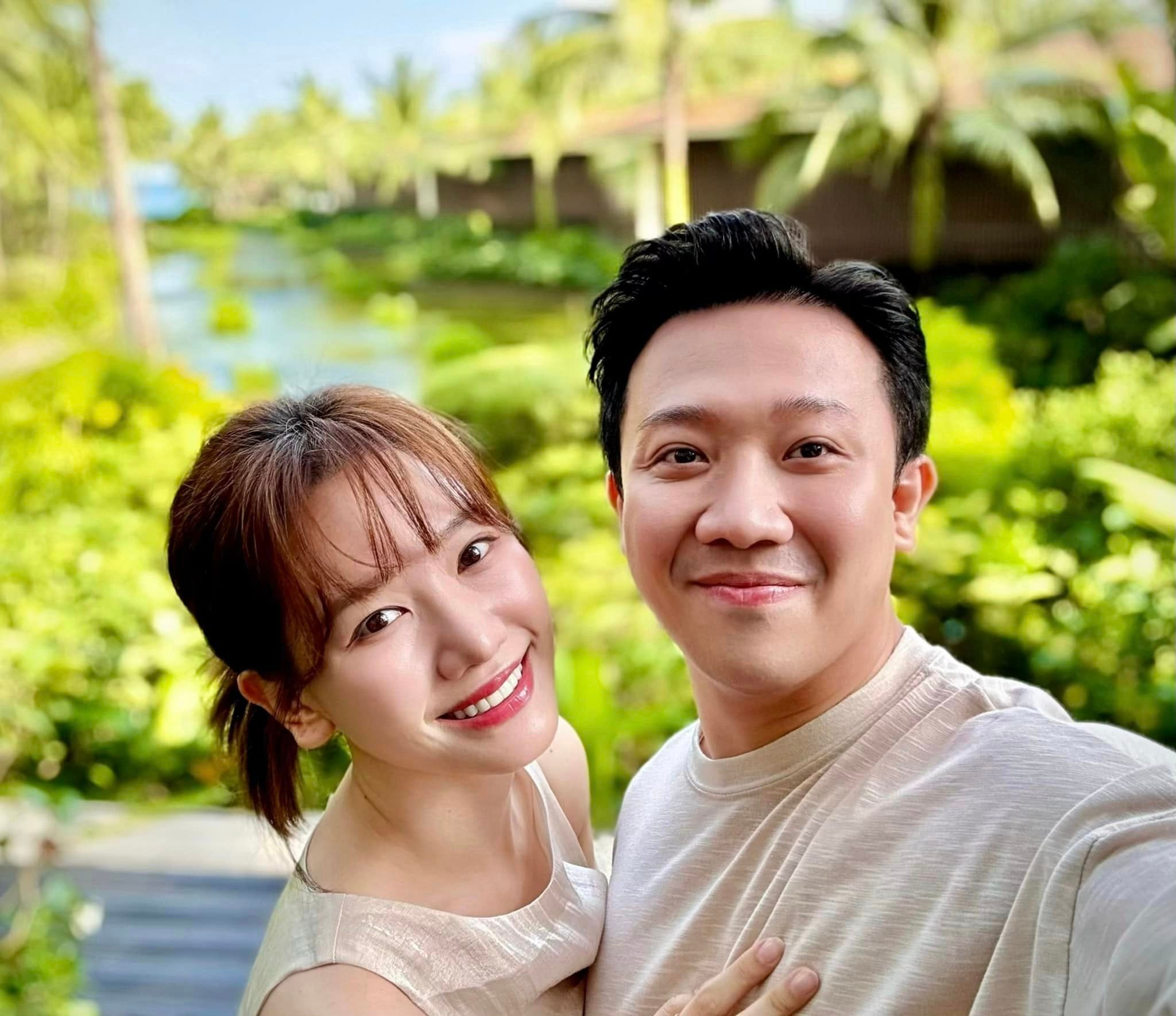 Sao Việt 15/12: Lê Âu Ngân Anh sinh con, vợ chồng Trấn Thành 'hâm nóng' tình cảm - 3