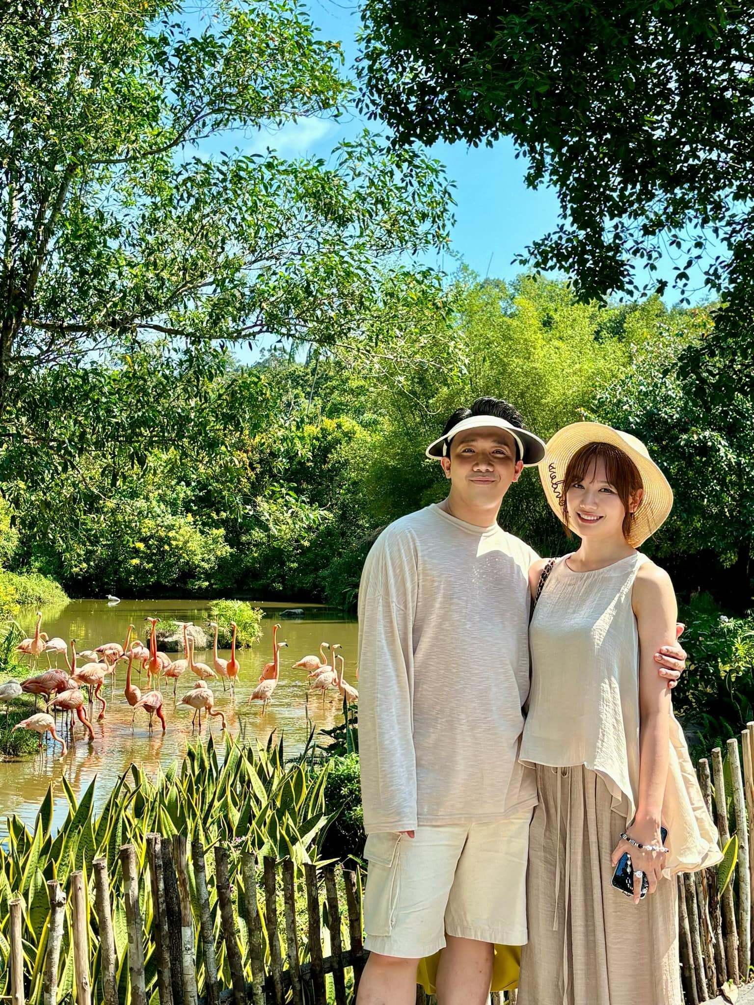 Sao Việt 15/12: Lê Âu Ngân Anh sinh con, vợ chồng Trấn Thành 'hâm nóng' tình cảm - 2