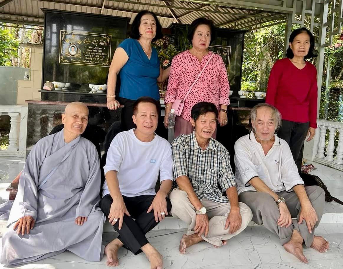 Sao Việt 16/12: Quang Lê điển trai bên Mạnh Quỳnh, Giáng My trẻ như thiếu nữ - 7