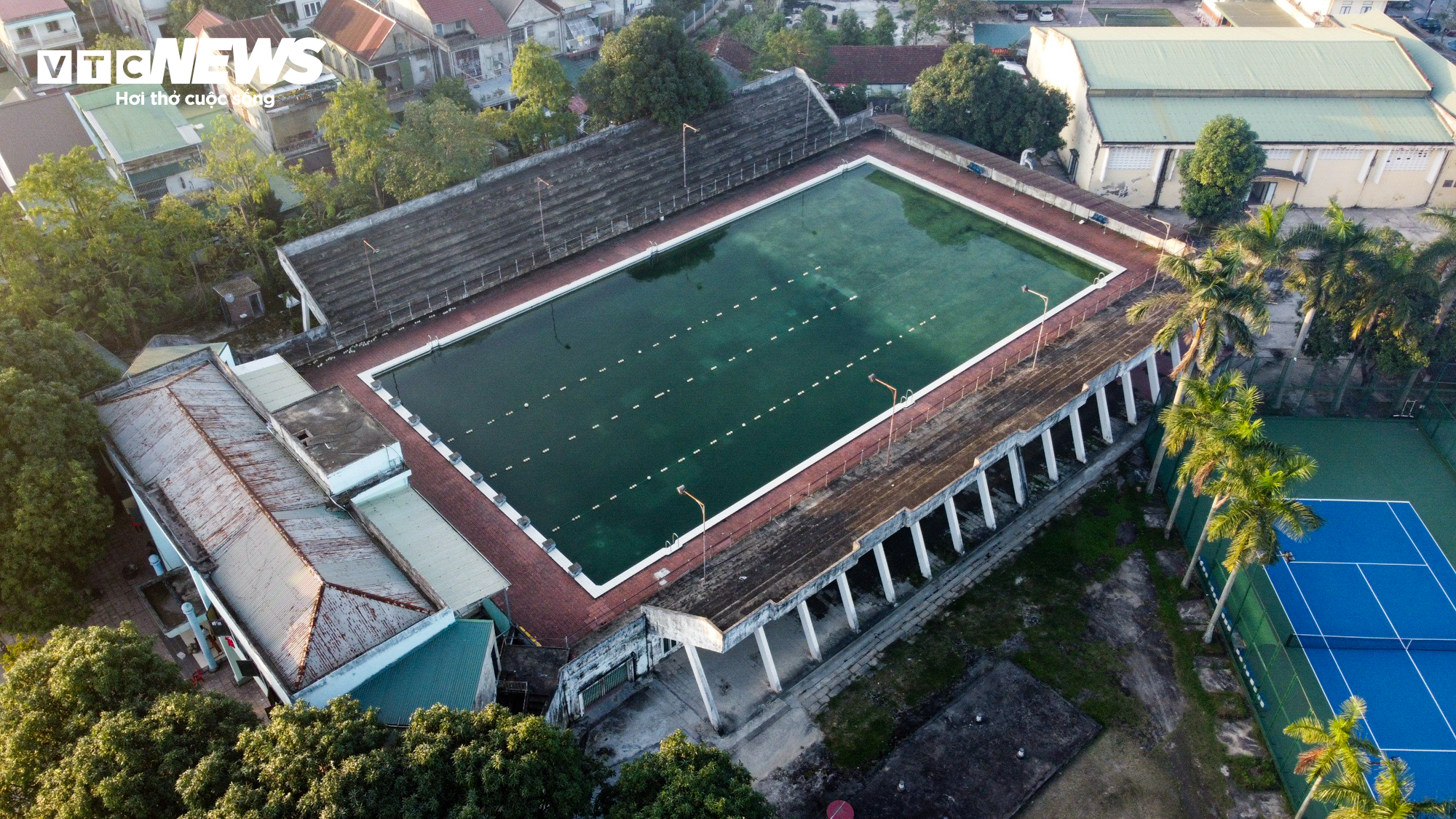 Trung tâm thể thao nứt nẻ, nhiều vận động viên Hà Tĩnh không có nơi luyện tập - 4