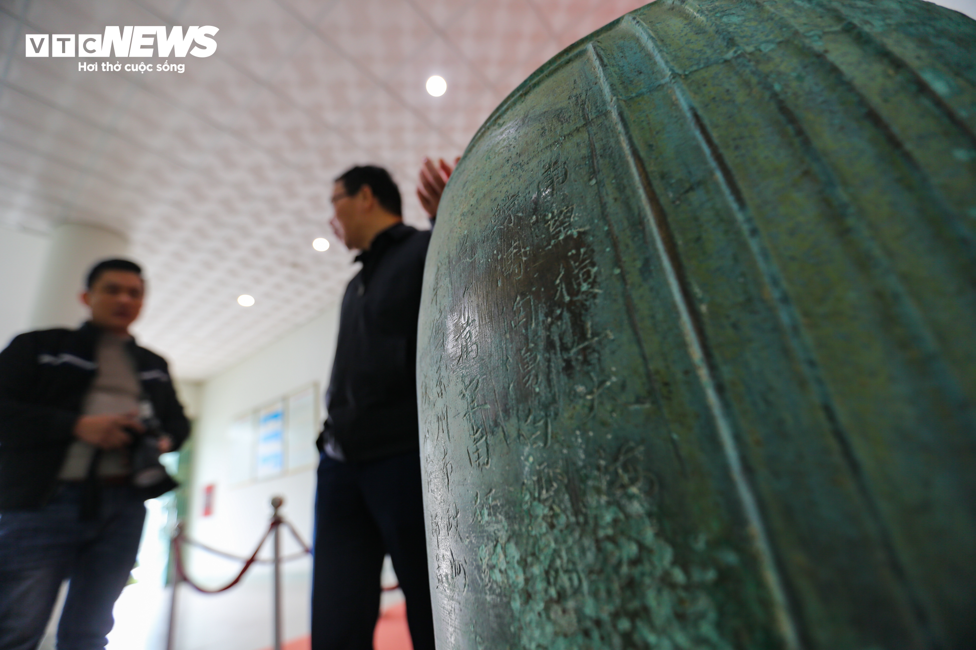 Chiêm ngưỡng chuông cổ hơn 600 tuổi, ghi dấu biến cố cuối thời Trần - 5