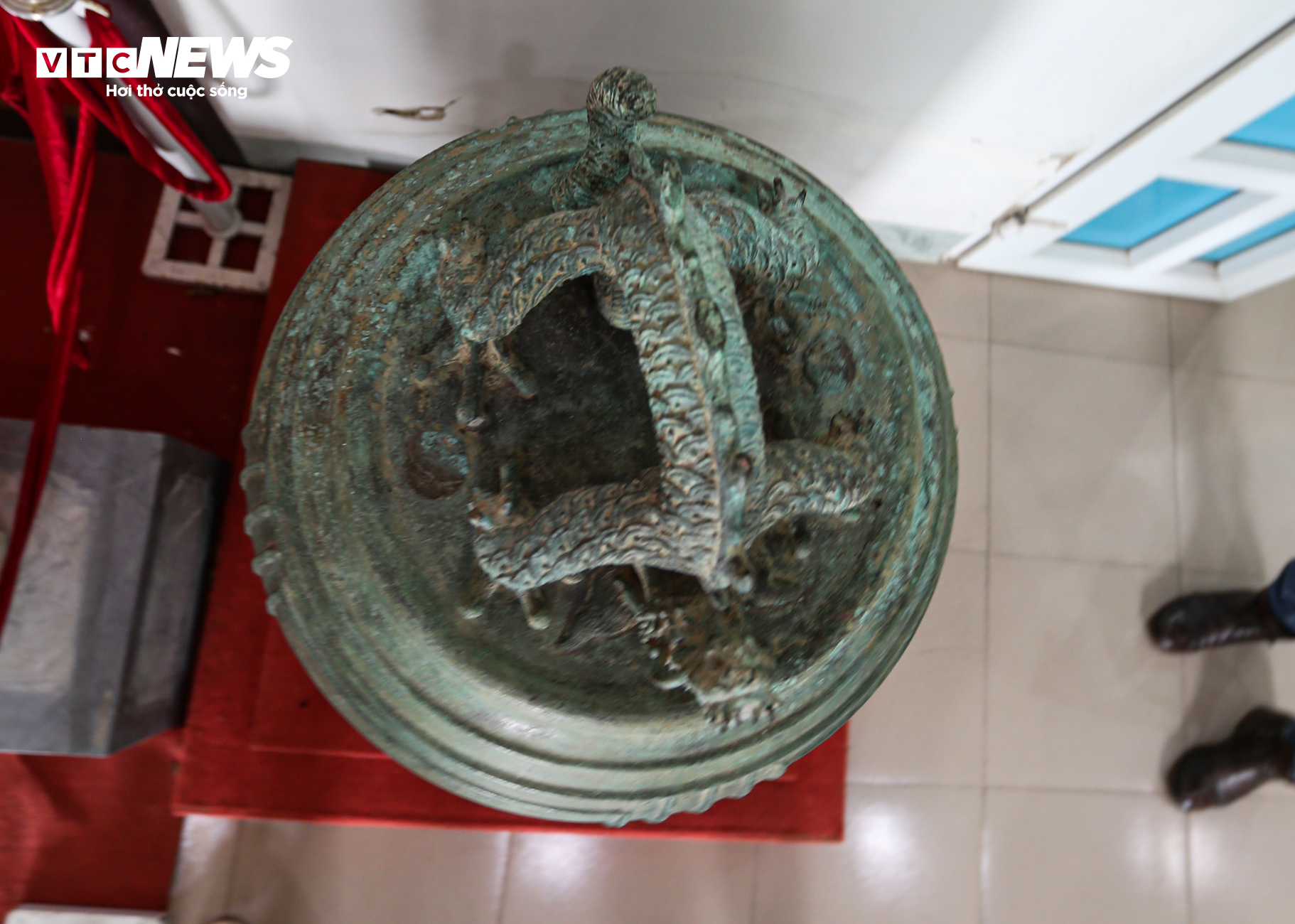 Chiêm ngưỡng chuông cổ hơn 600 tuổi, ghi dấu biến cố cuối thời Trần - 8