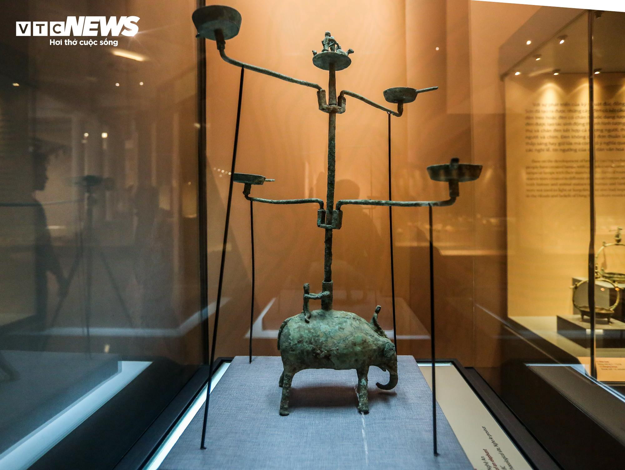 Chiêm ngưỡng chiếc trống đồng Đông Sơn lớn nhất Việt Nam - 13