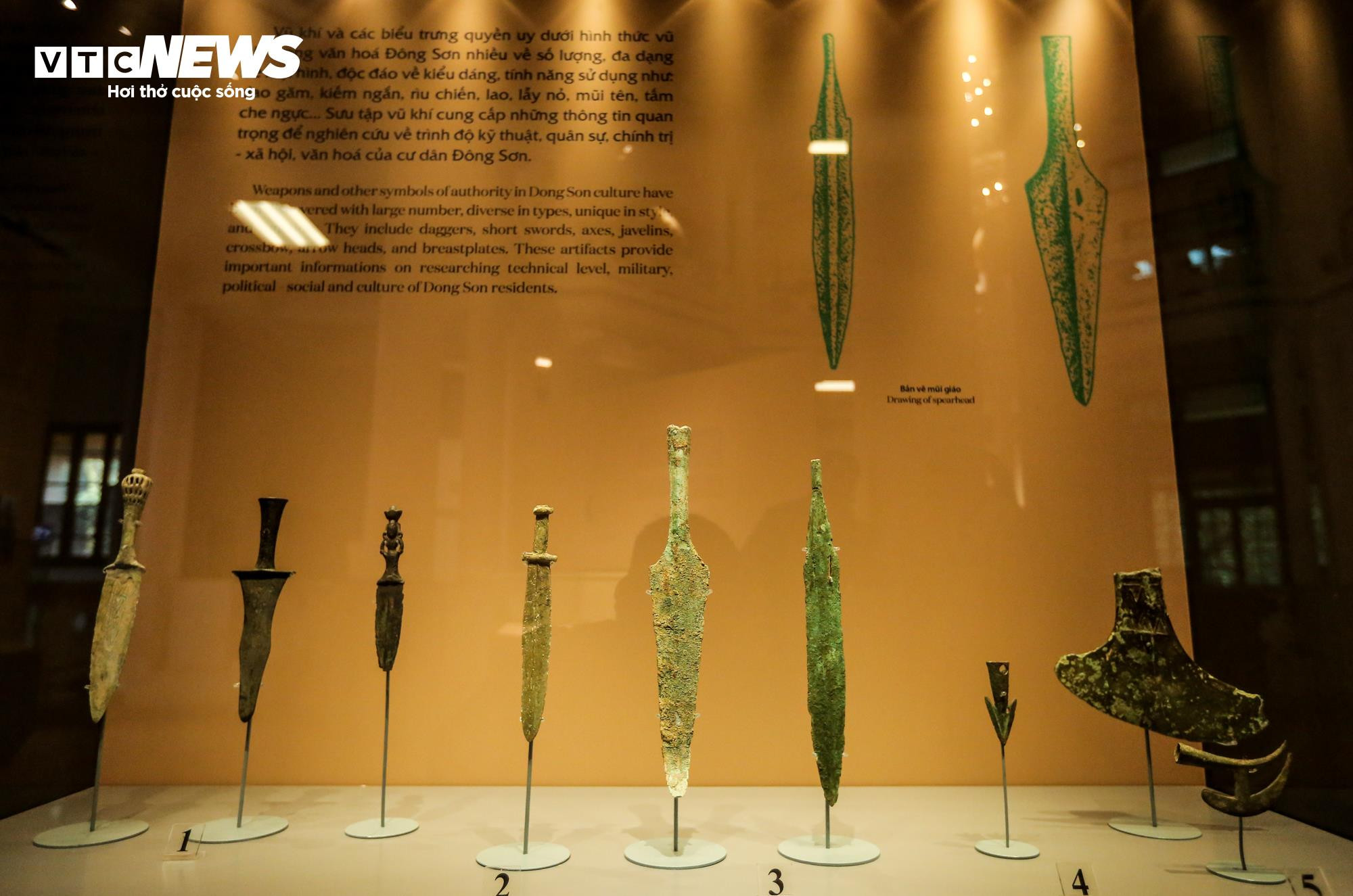 Chiêm ngưỡng chiếc trống đồng Đông Sơn lớn nhất Việt Nam - 12