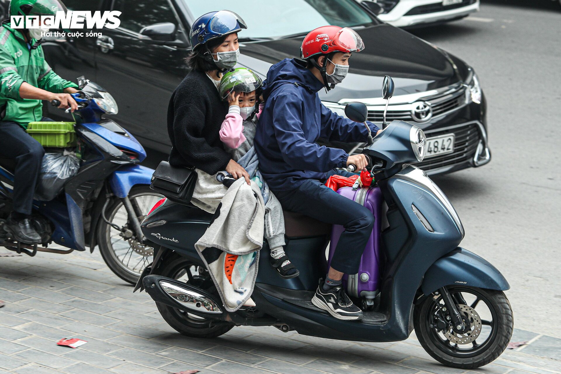 Cửa ngõ Thủ đô: Đường ra tắc cứng, lối vào thông thoáng - 8