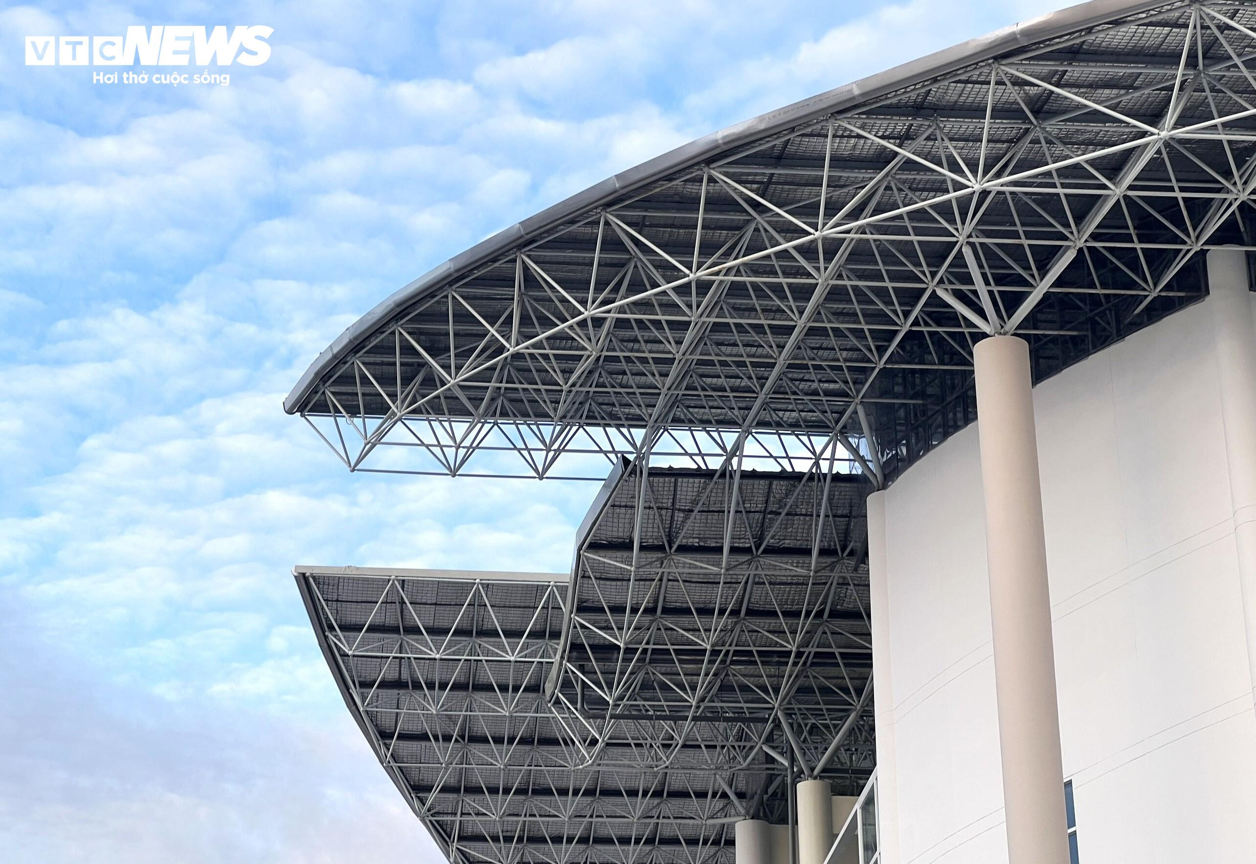 Bình Thuận: Năm Du lịch quốc gia đi qua, nhà hát 200 tỷ đồng vẫn chưa xong - 4