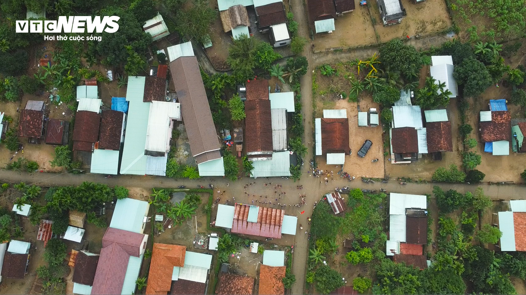 Đặc sắc lễ mừng lúa mới ngày cuối năm của người Ba Na ở Bình Định - 1