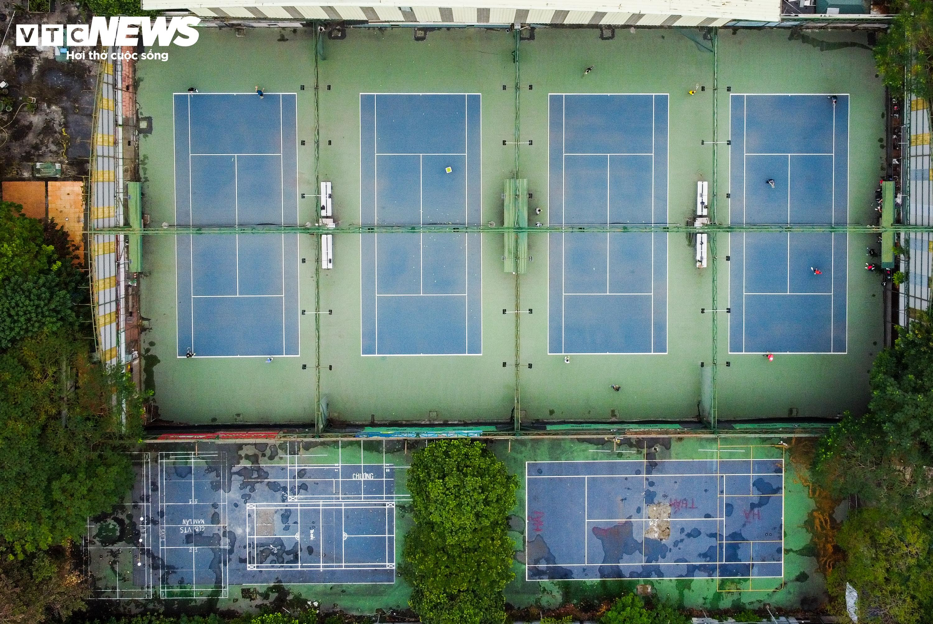 Ì ạch tháo dỡ mãi chưa xong các công trình sai phạm trong Công viên Tuổi trẻ - 12