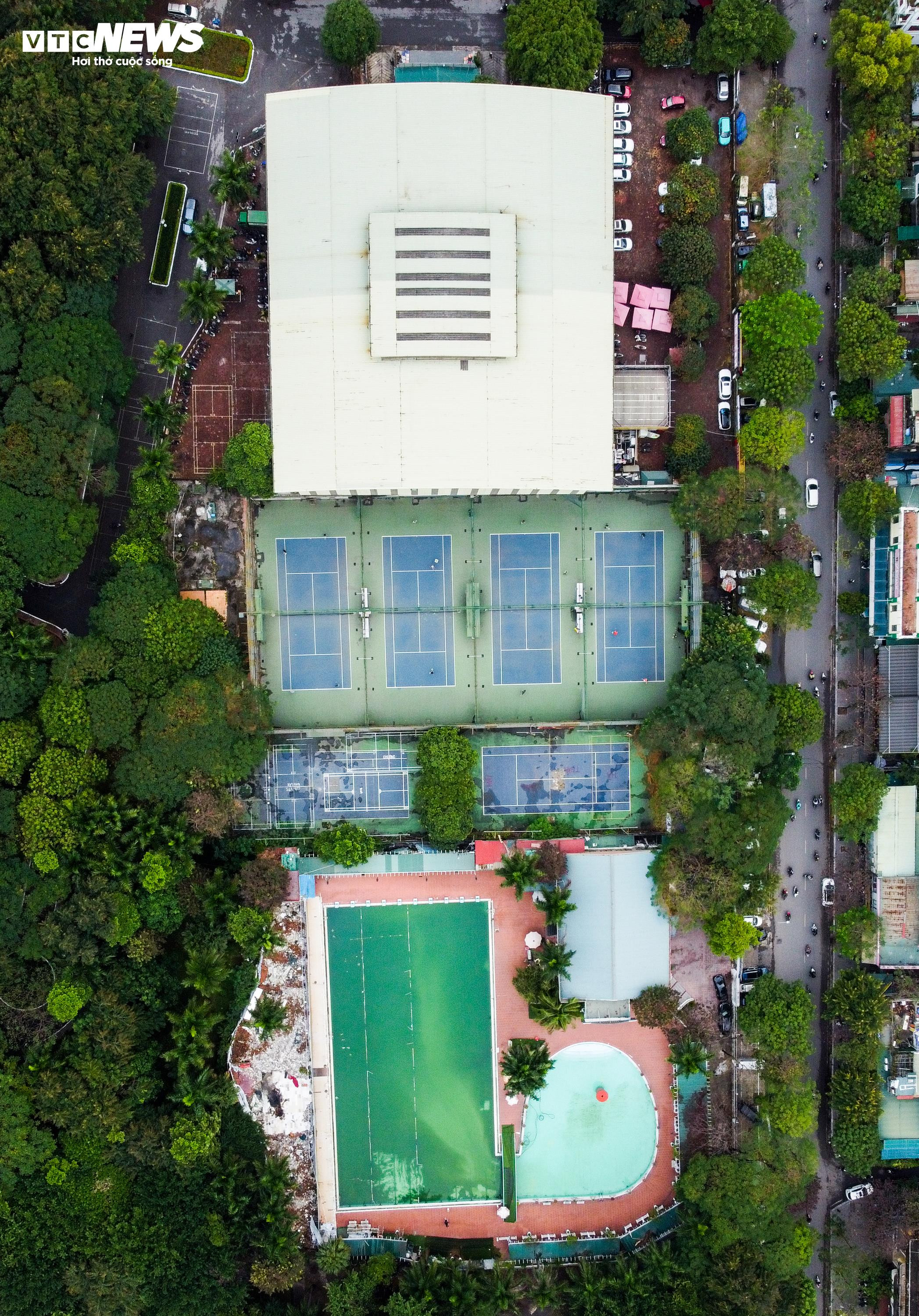 Ì ạch tháo dỡ mãi chưa xong các công trình sai phạm trong Công viên Tuổi trẻ - 3