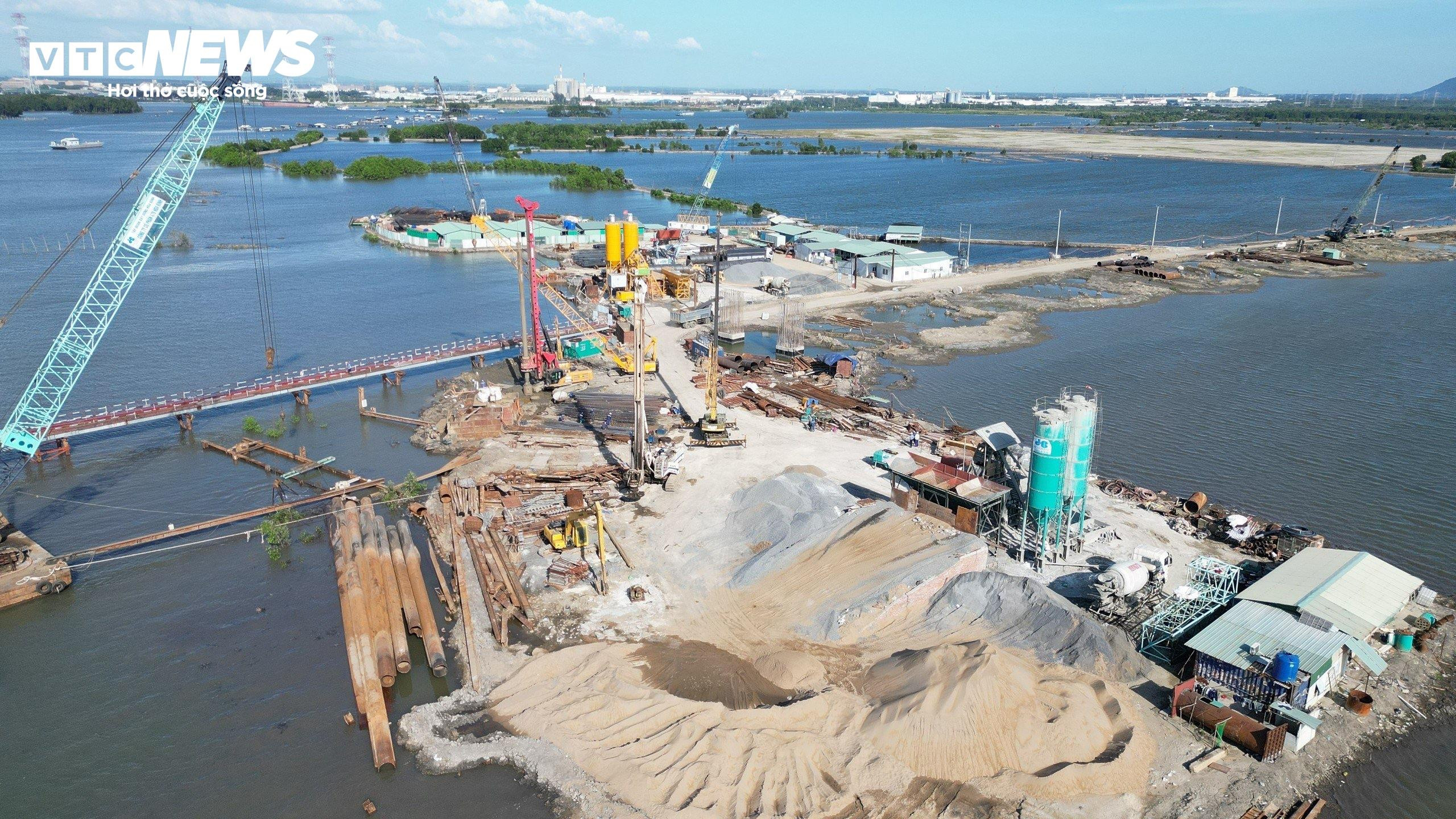 Cầu gần 5.000 tỷ nối Đồng Nai và Bà Rịa - Vũng Tàu sau 7 tháng thi công - 3