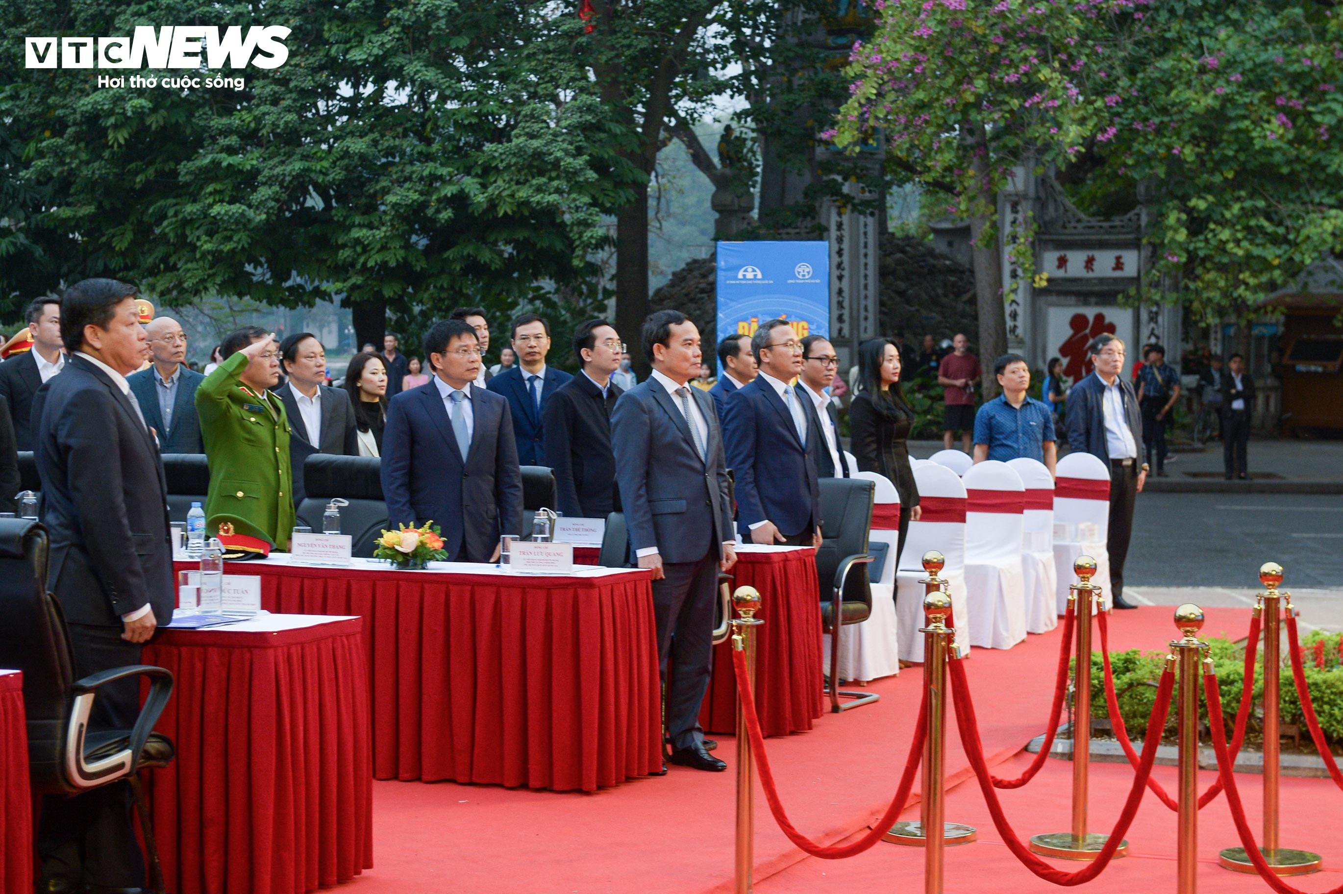 Phó Thủ tướng: Kiên quyết xử lý nghiêm vi phạm nồng độ cồn trong năm 2024 - 2