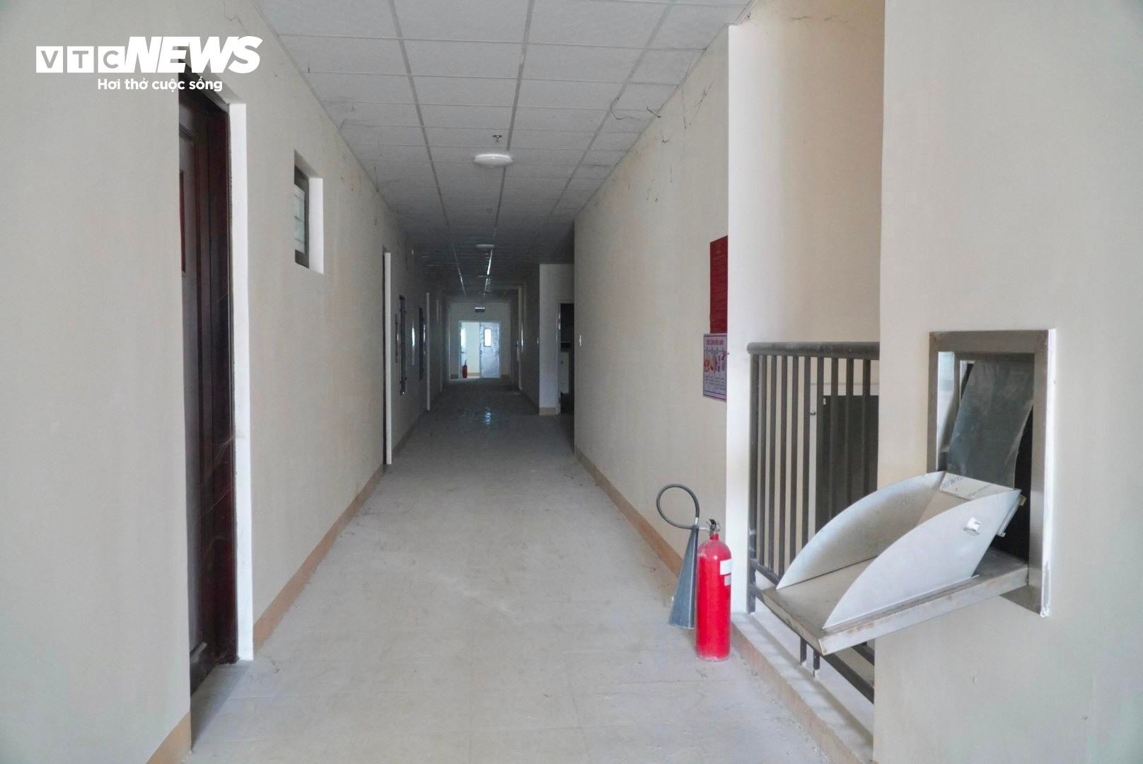 Cận cảnh nhà ở xã hội, khu tái định cư không người ở - 3